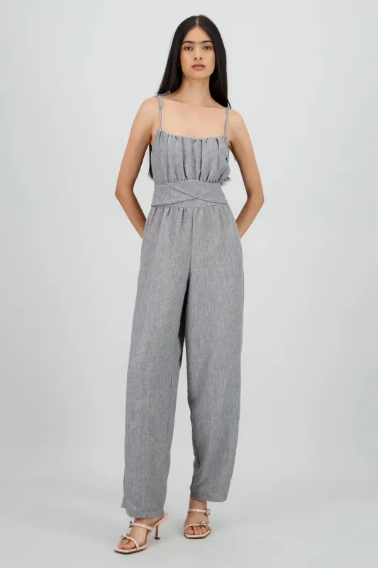 Jumpsuit escote redondo det lazo sold by Shasa