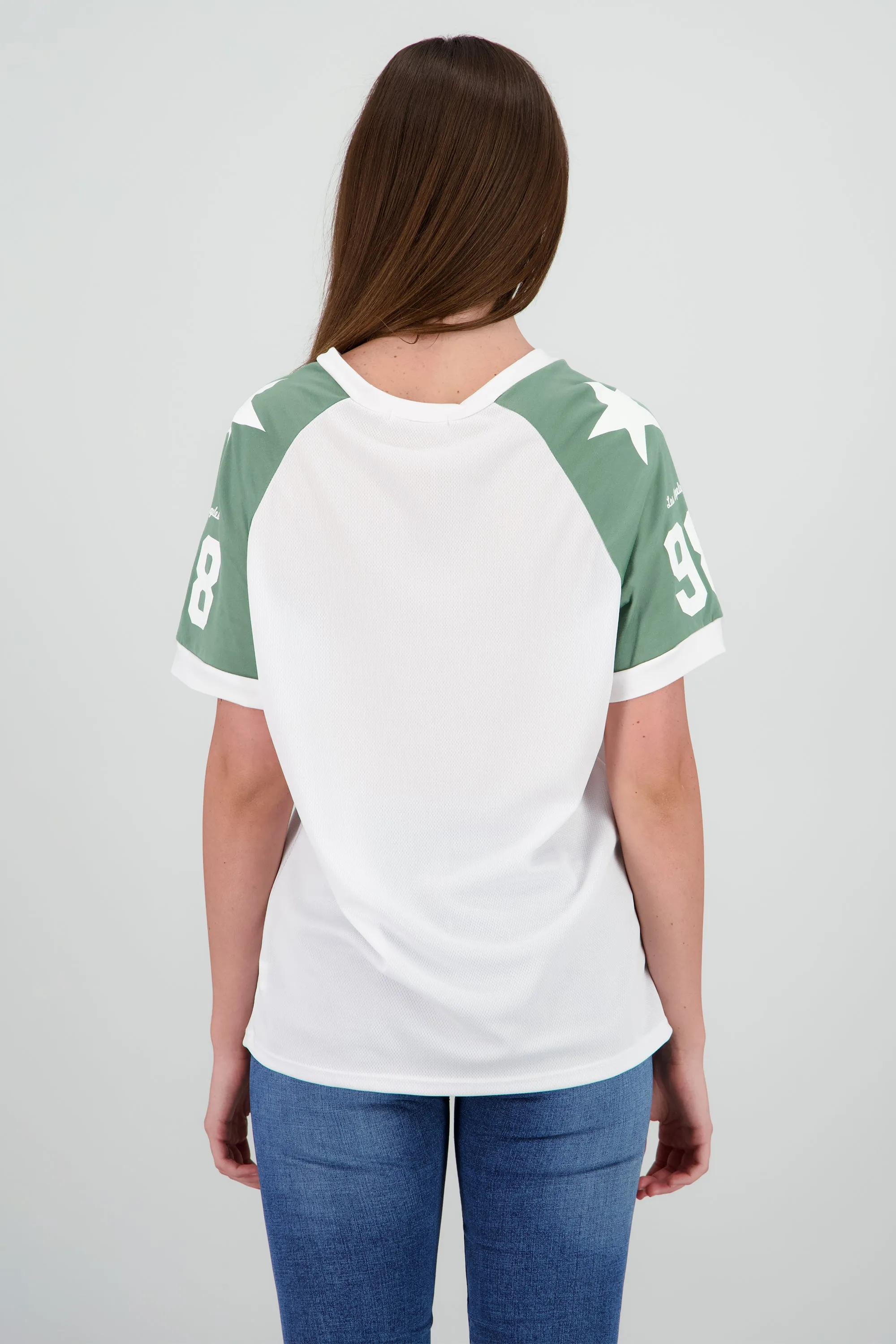 Playera oversized numero contraste sold by Shasa product image thumbnail 4