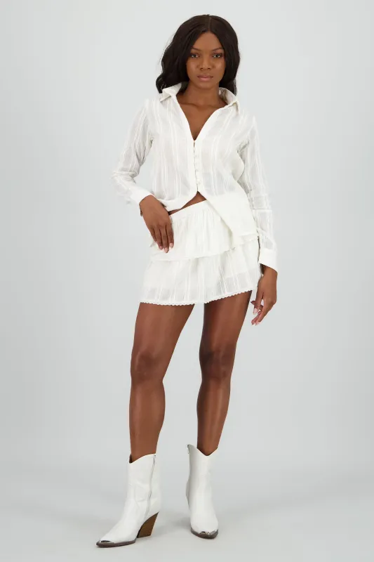 Falda mini olanes detalle encaje sold by Shasa