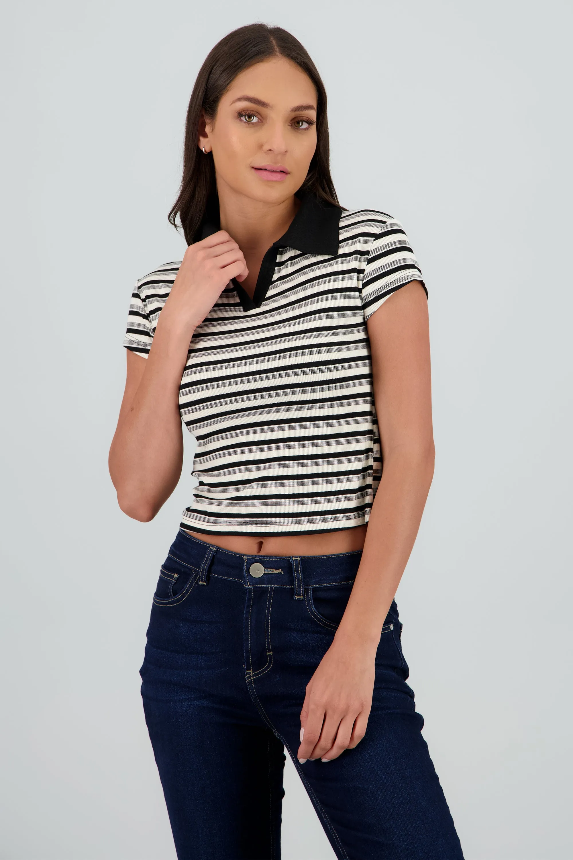 Playera de rayas de manga corta sold by Shasa