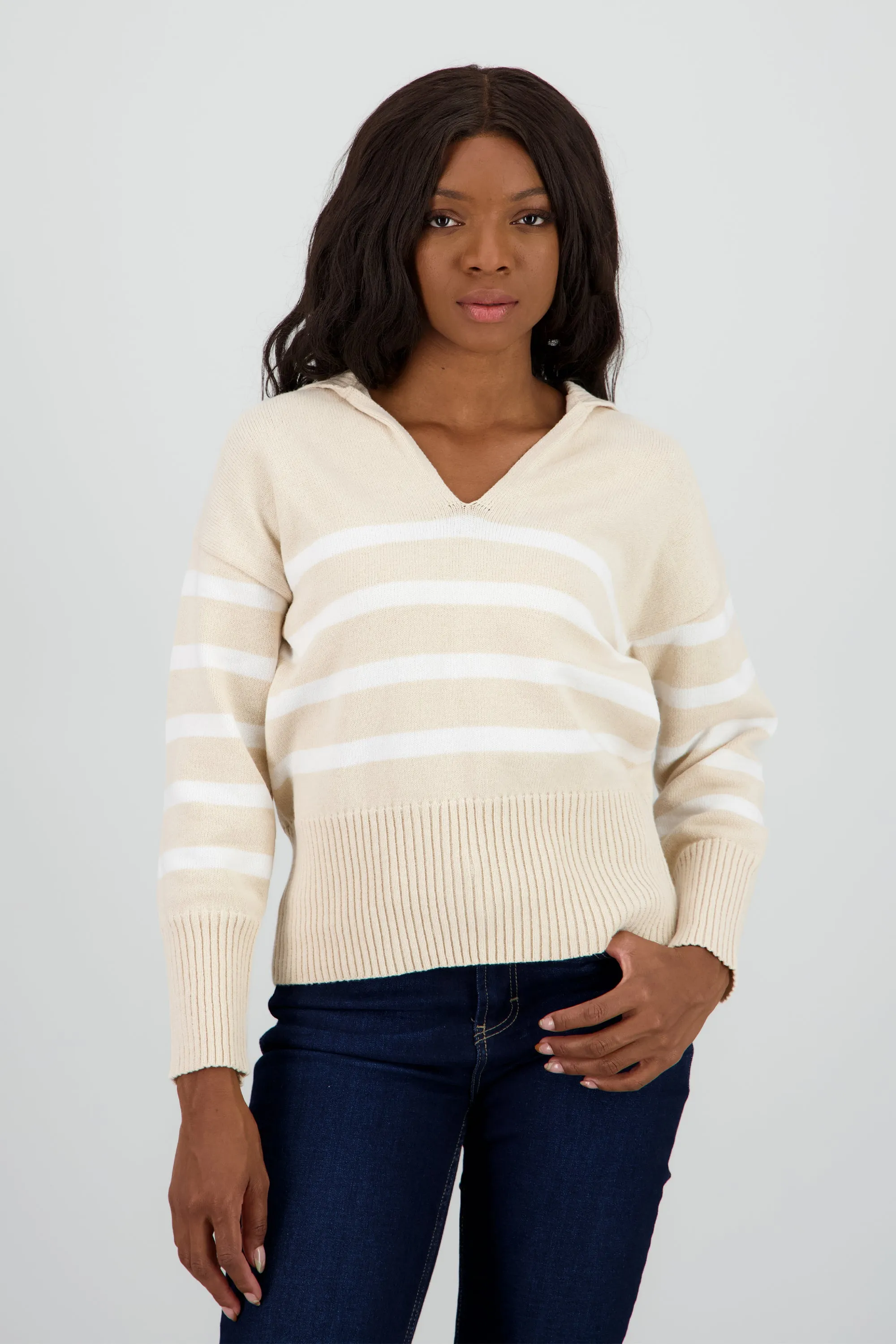 Suéter cuello polo rayas sold by Shasa