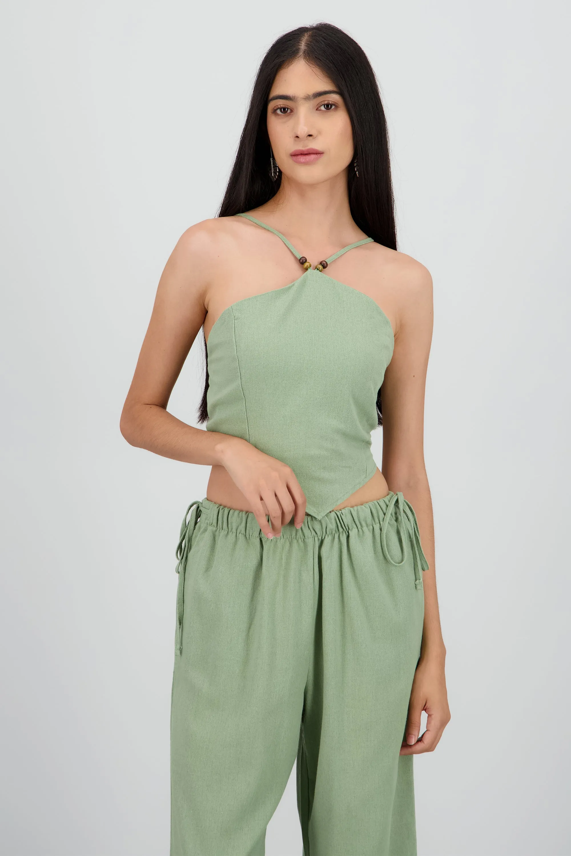 Top cuentas halter sold by Shasa