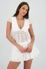 Blusa encaje escote en V sold by Shasa