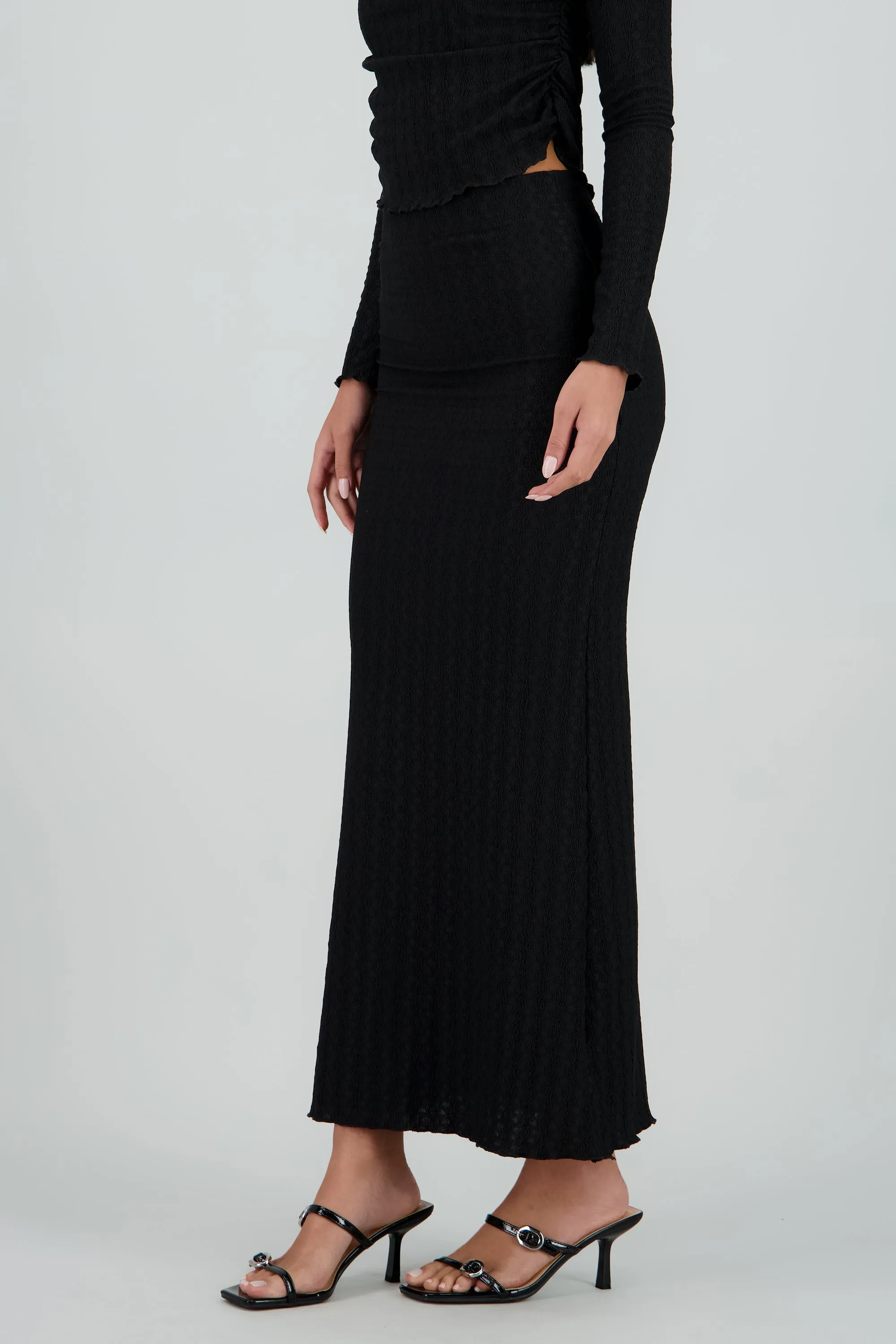 Falda midi con textura sold by Shasa product image thumbnail 3