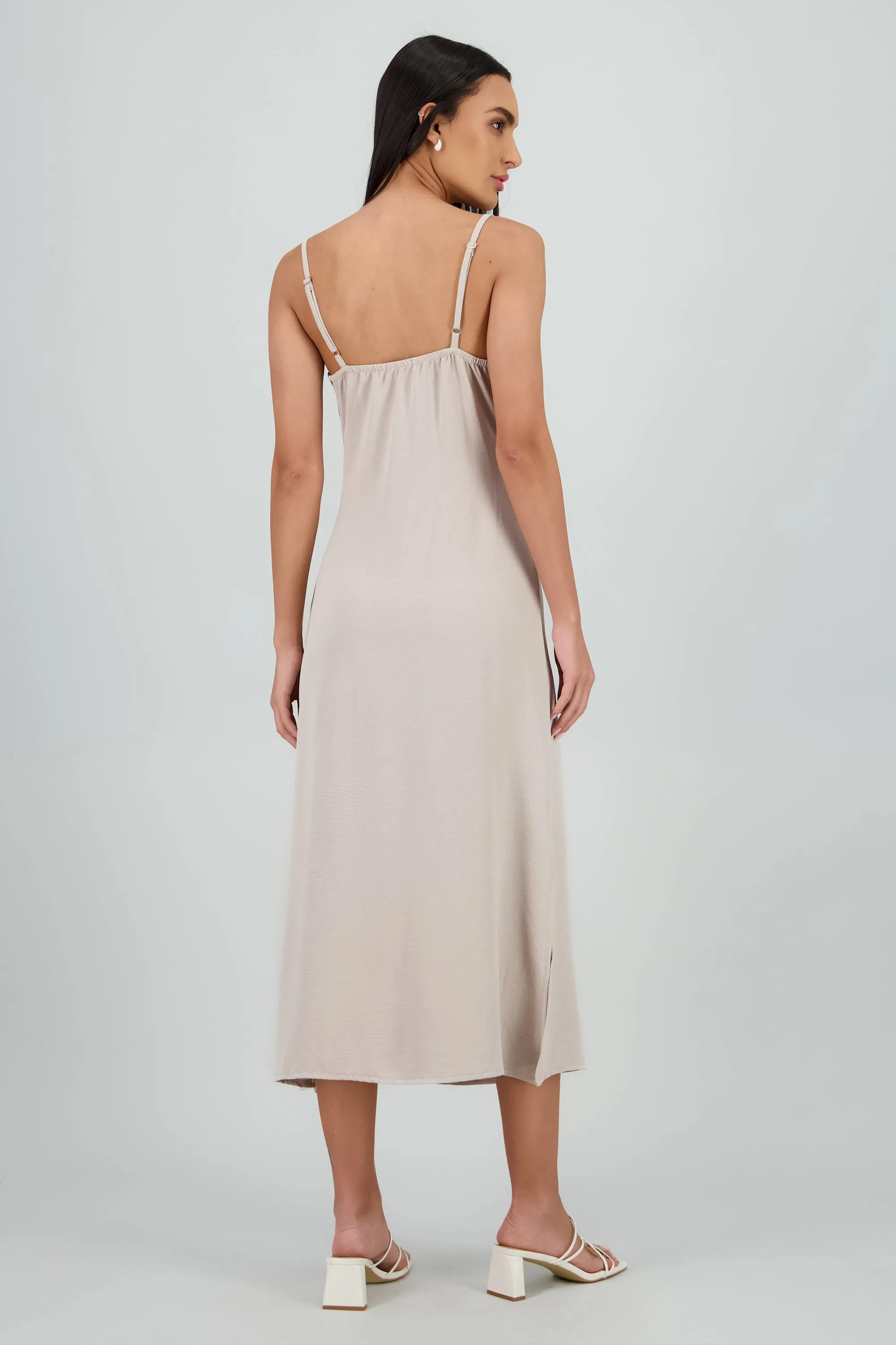 Vestido maxi fluido con tirantes sold by Shasa product image thumbnail 4