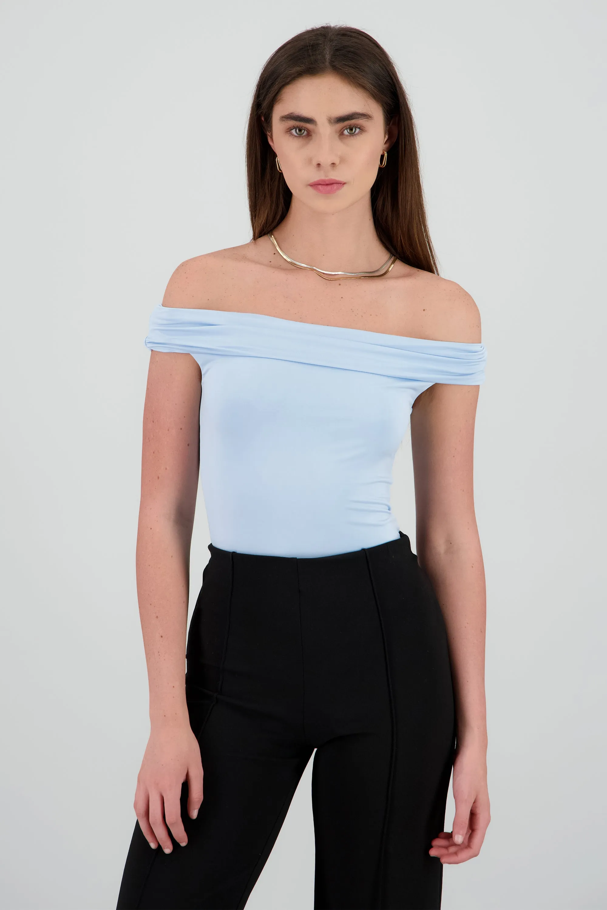 Bodysuit off shoulder sold by Shasa