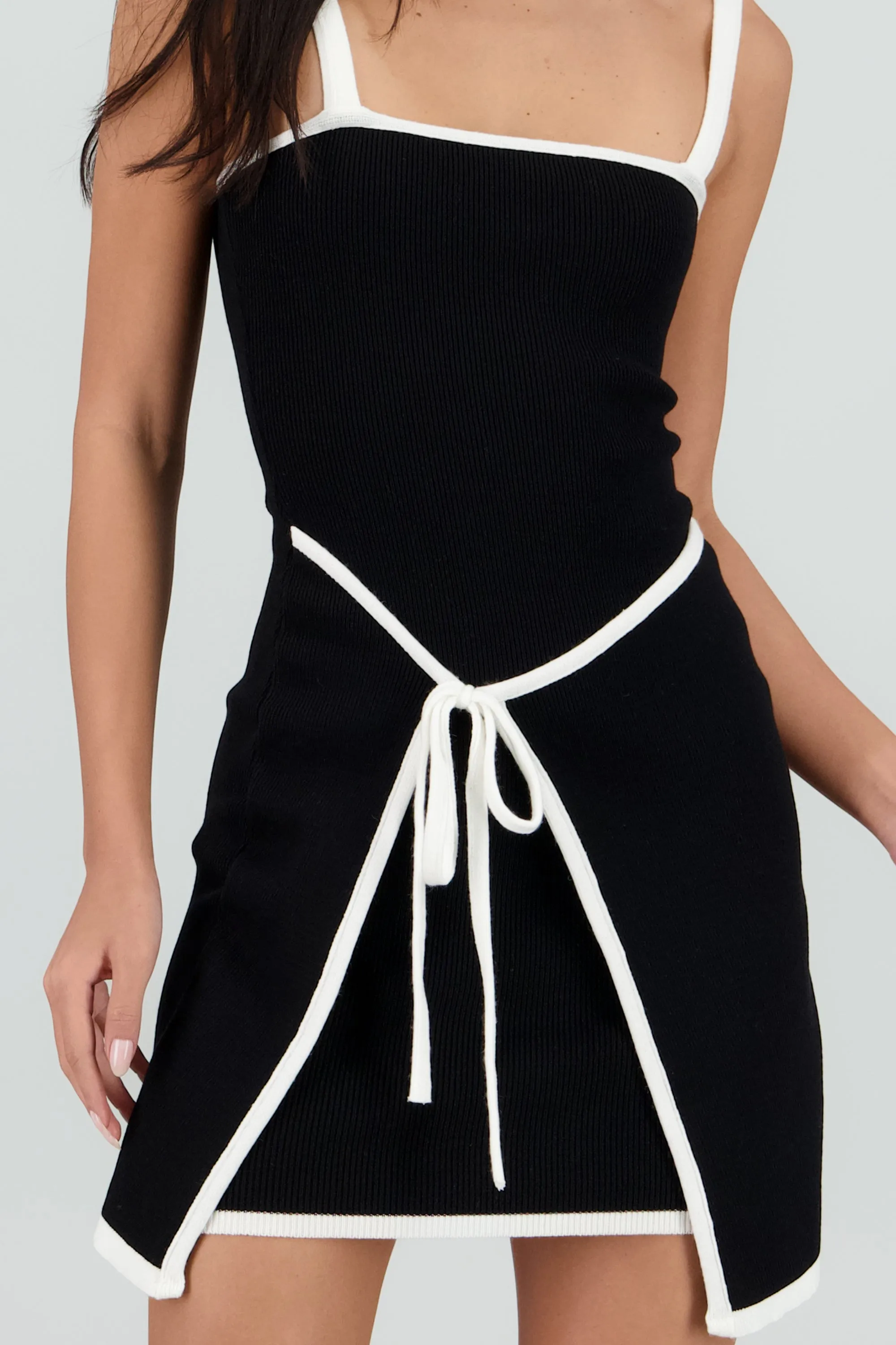 Vestido tirantes contraste detalle laso sold by Shasa product image thumbnail 5