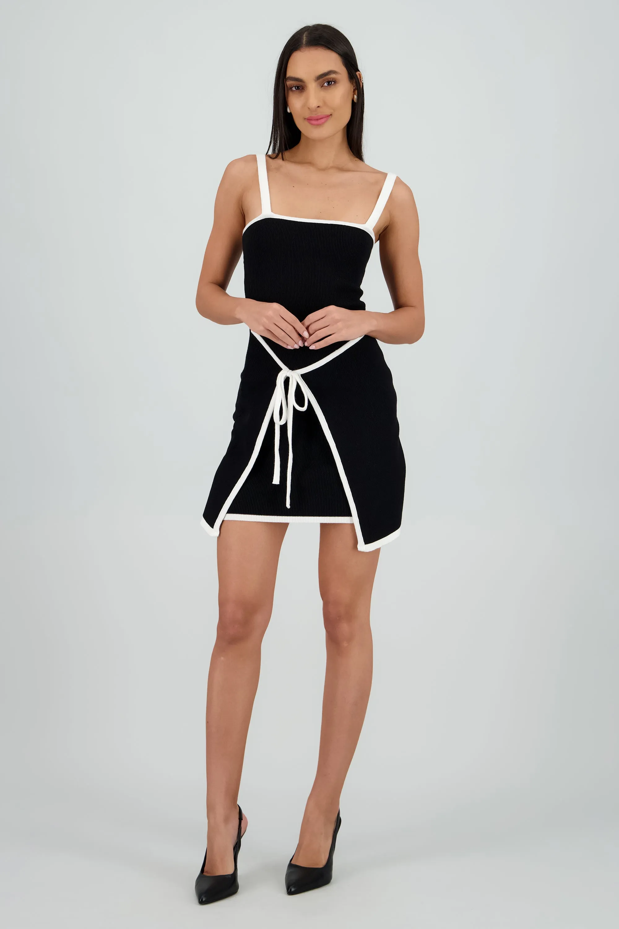 Vestido tirantes contraste detalle laso sold by Shasa product image thumbnail 2