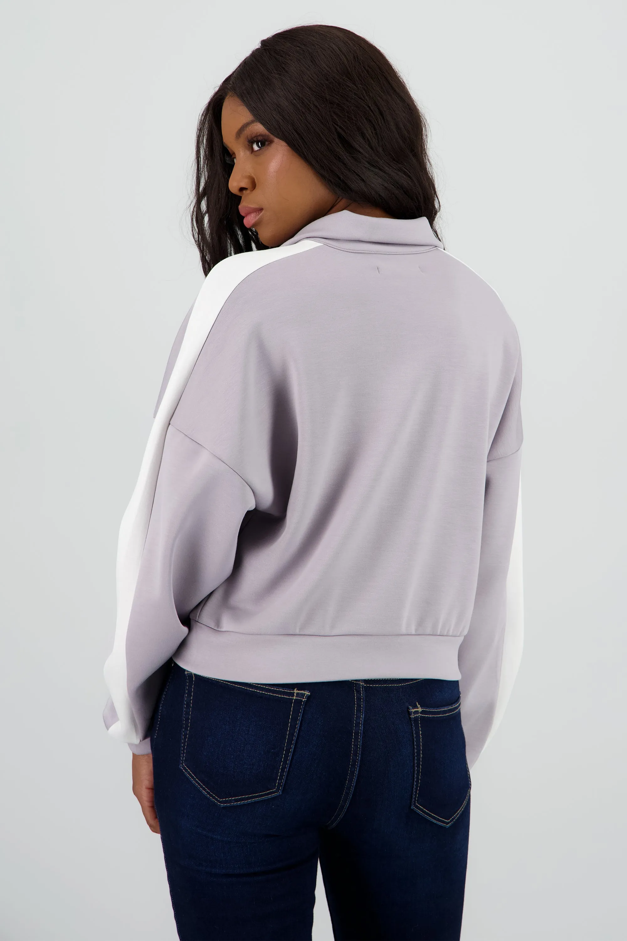 Chamarra ligera contraste sold by Shasa product image thumbnail 4