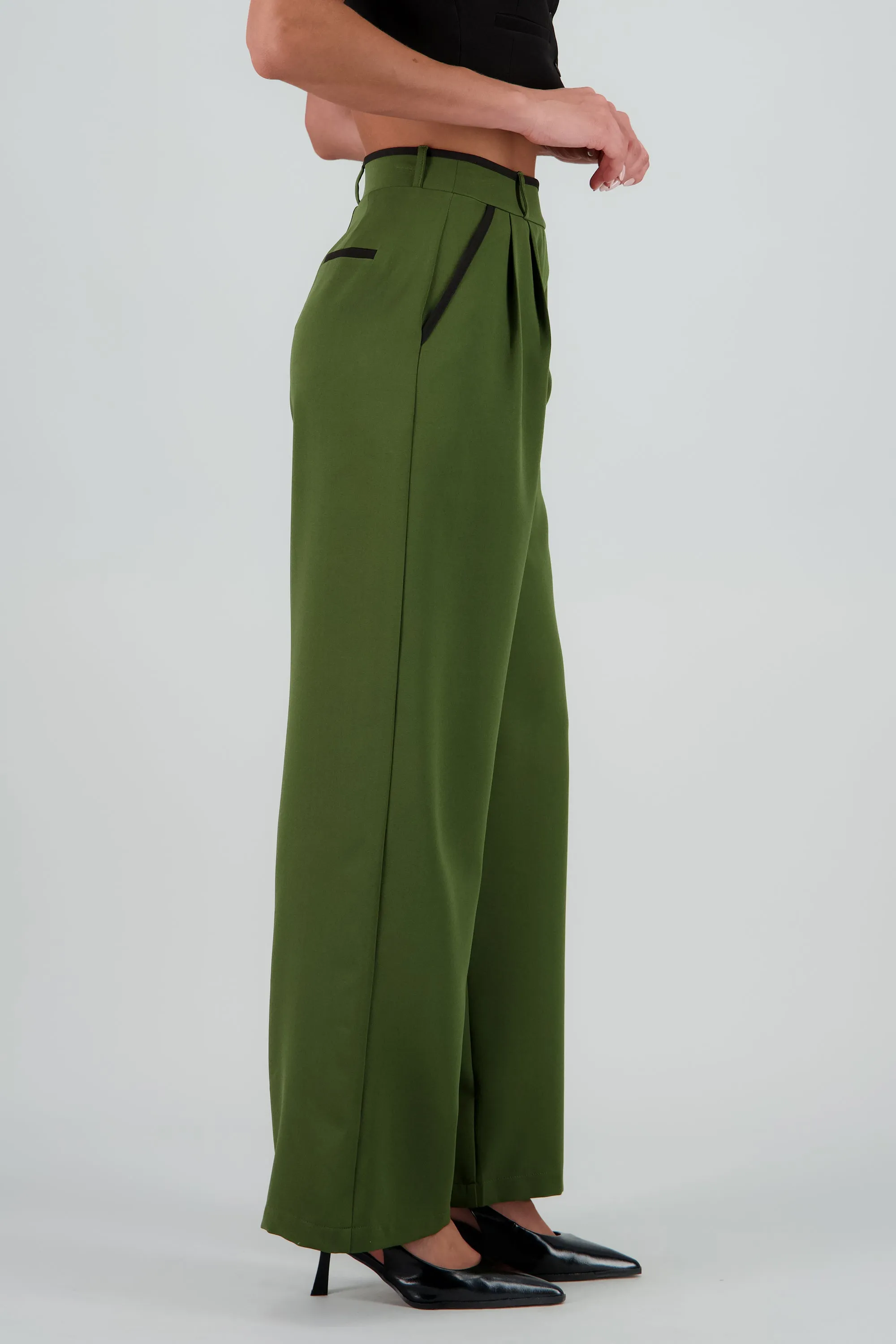 Pantalon sastre con pinza detalle contraste Hyp sold by Shasa product image thumbnail 3