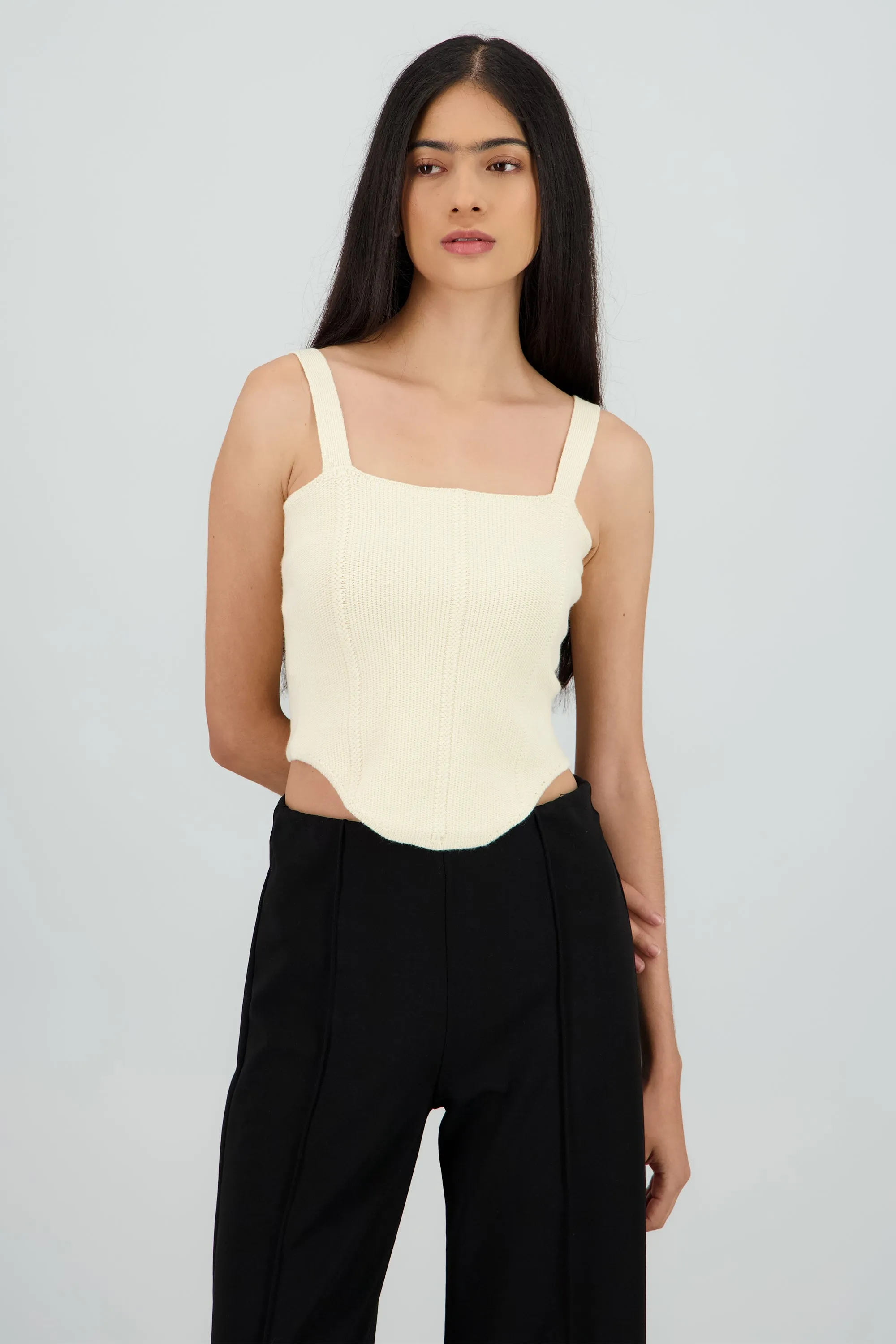 Corset tejido liston espalda sold by Shasa