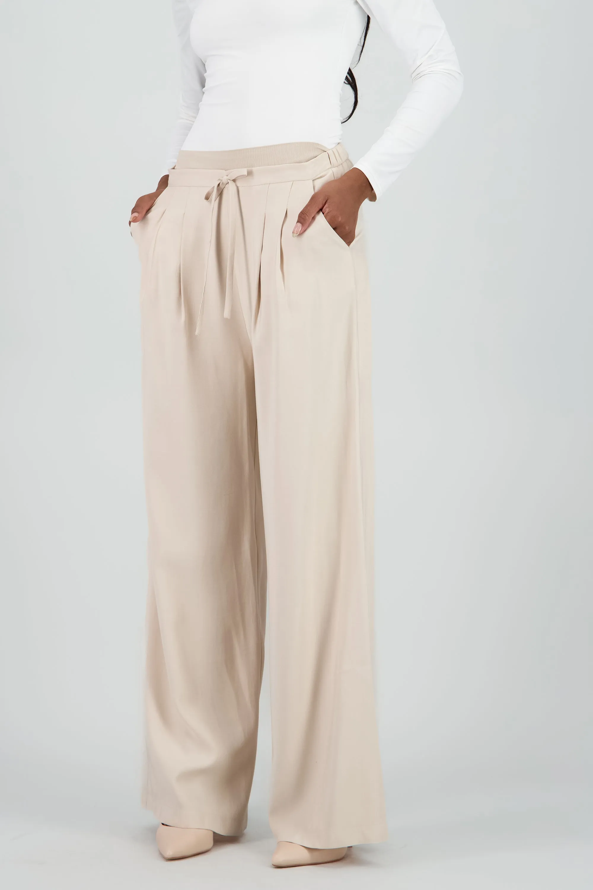 Pantalon liso pinzas sold by Shasa product image thumbnail 2