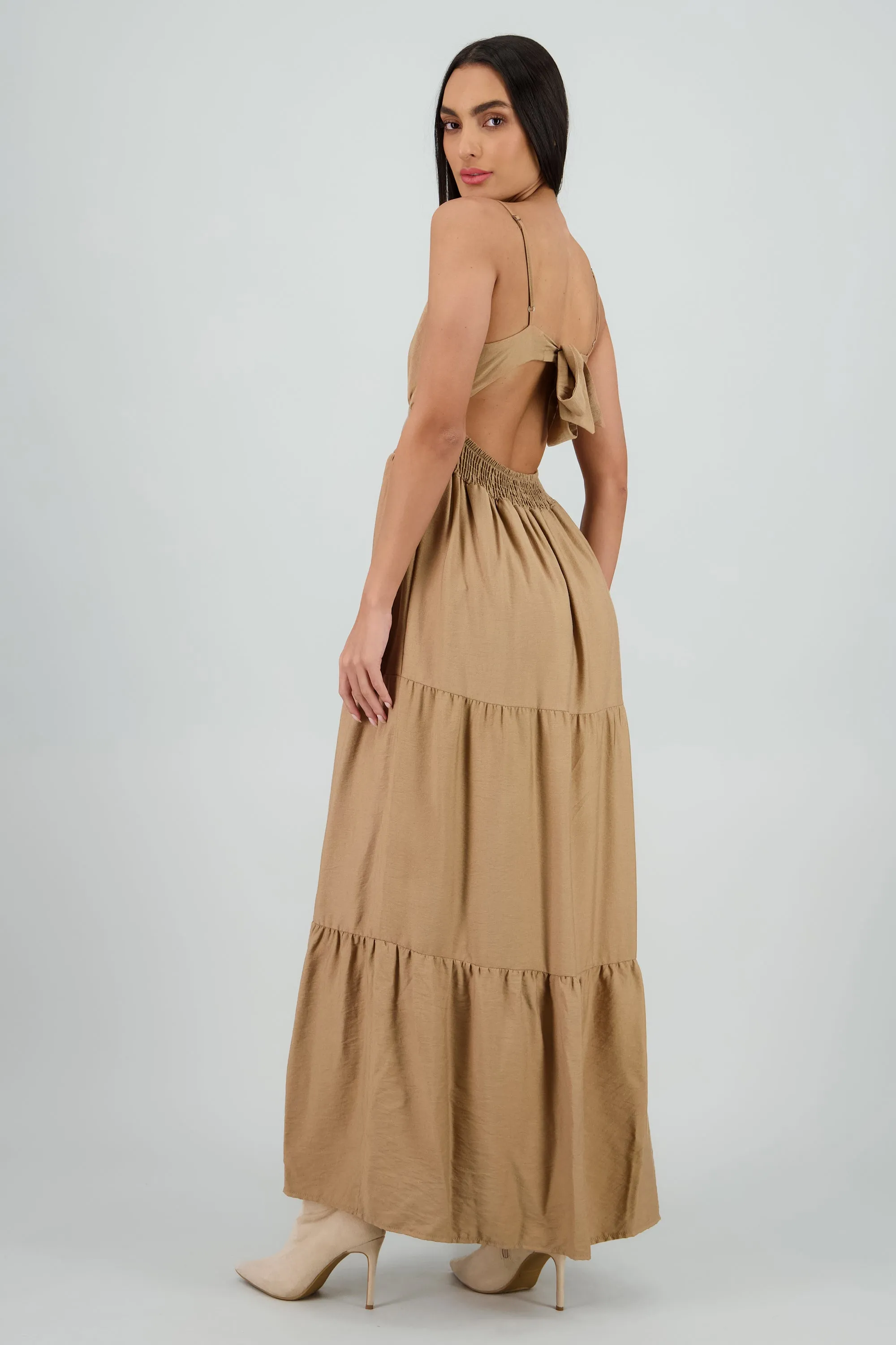 Vestido maxi con amarre en la espalda sold by Shasa