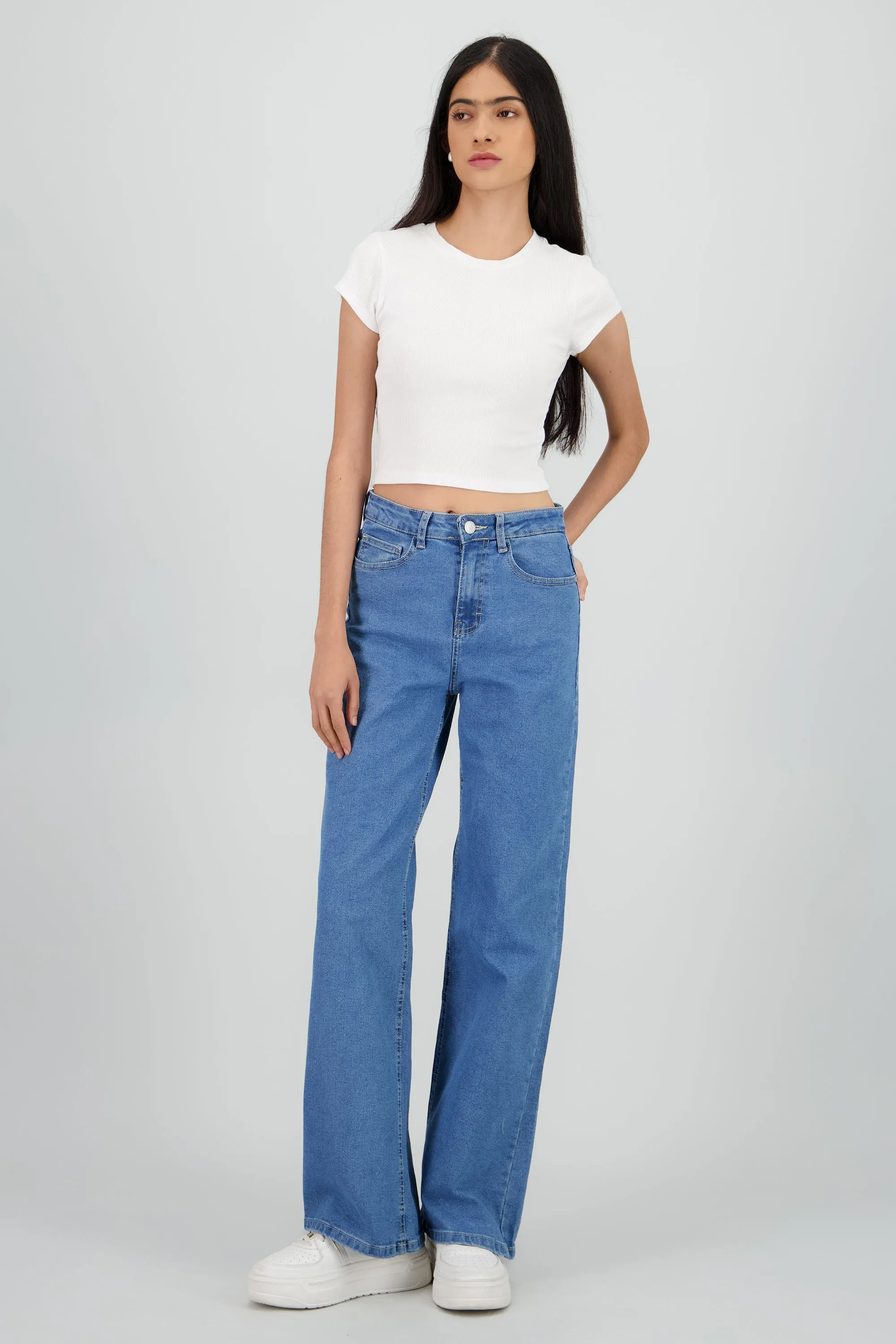 Jeans wide leg amplios sold by Shasa