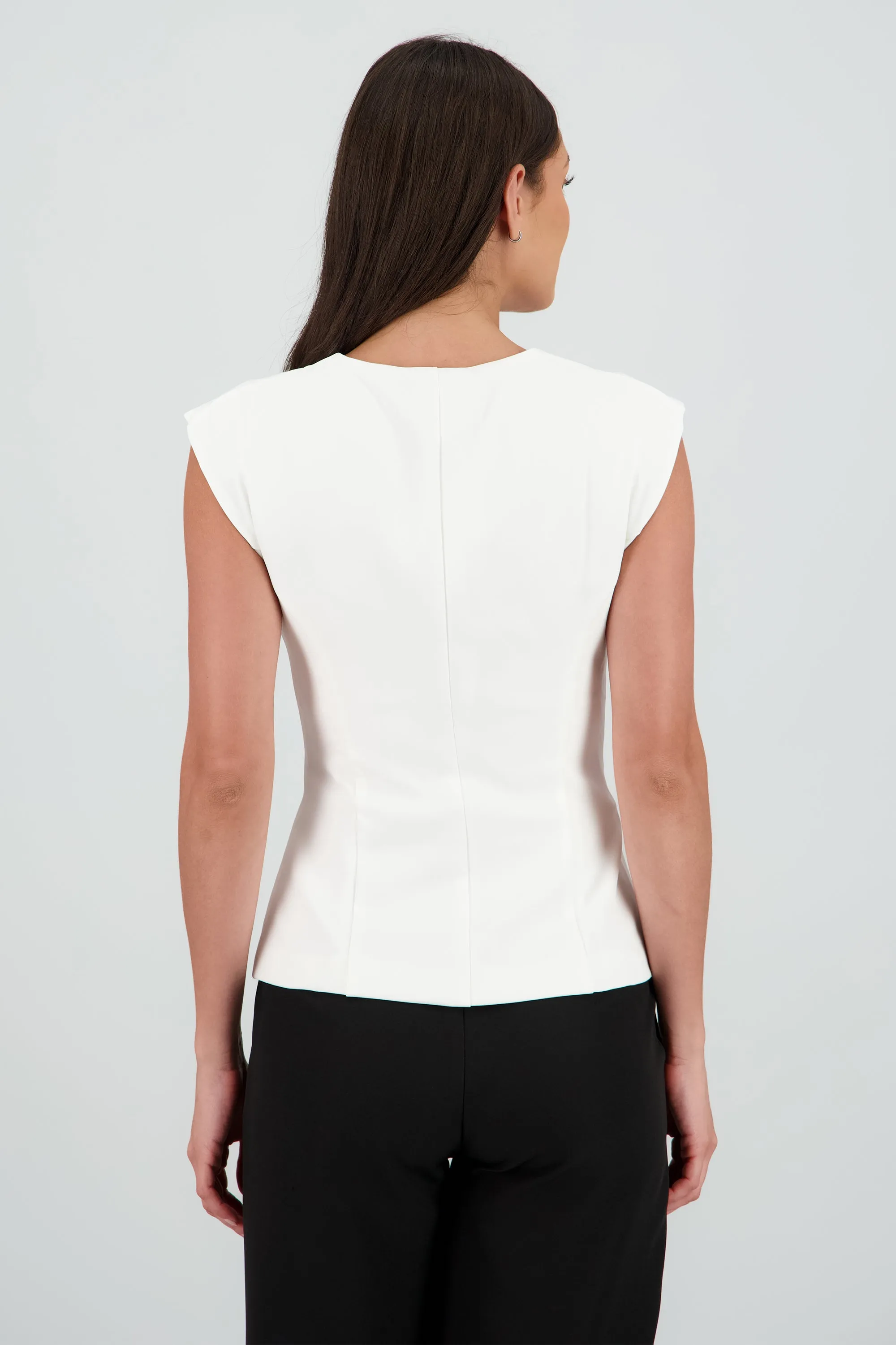 Top chaleco interlock sold by Shasa product image thumbnail 4