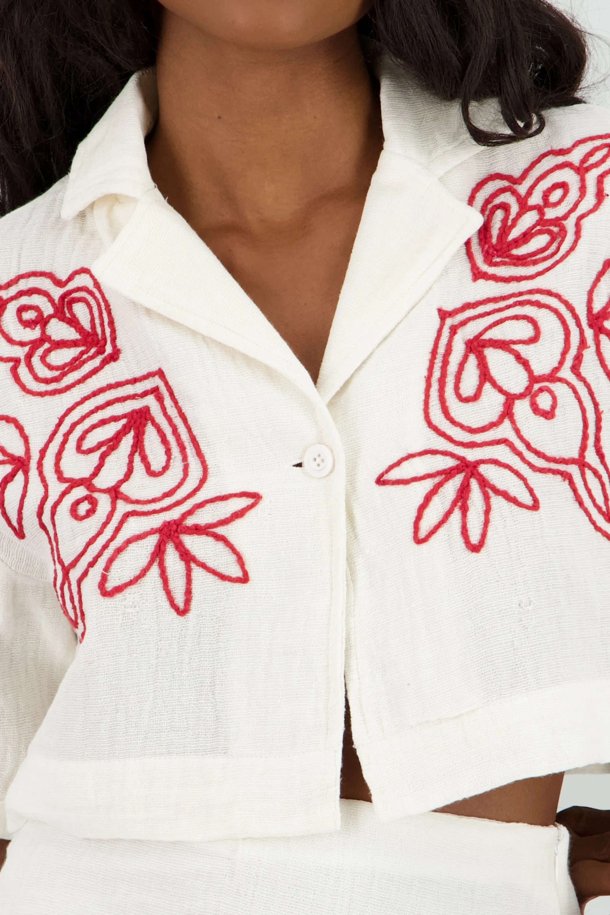 Camisa corta bordado sold by Shasa product image thumbnail 5