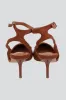 Tacon pointy pulsera suede sold by Shasa