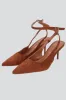 Tacon pointy pulsera suede sold by Shasa