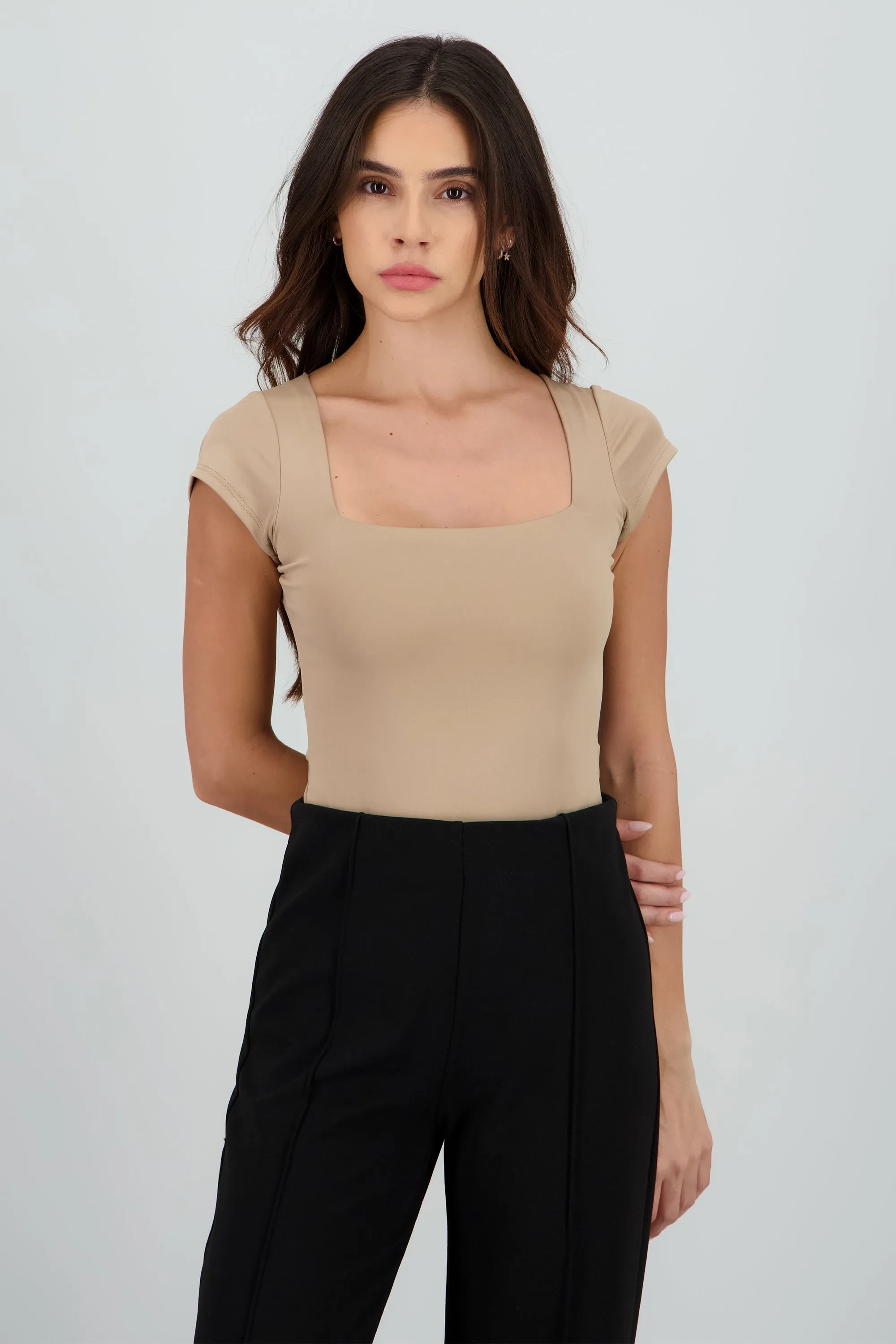 Bodysuit escote cuadrado sold by Shasa product image thumbnail 2