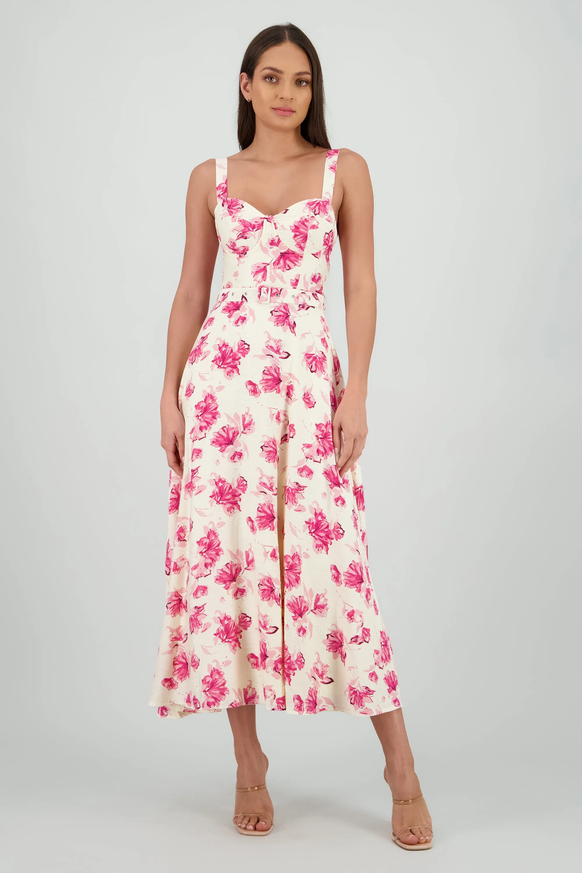 Vestido maxi flores con cinturon sold by Shasa