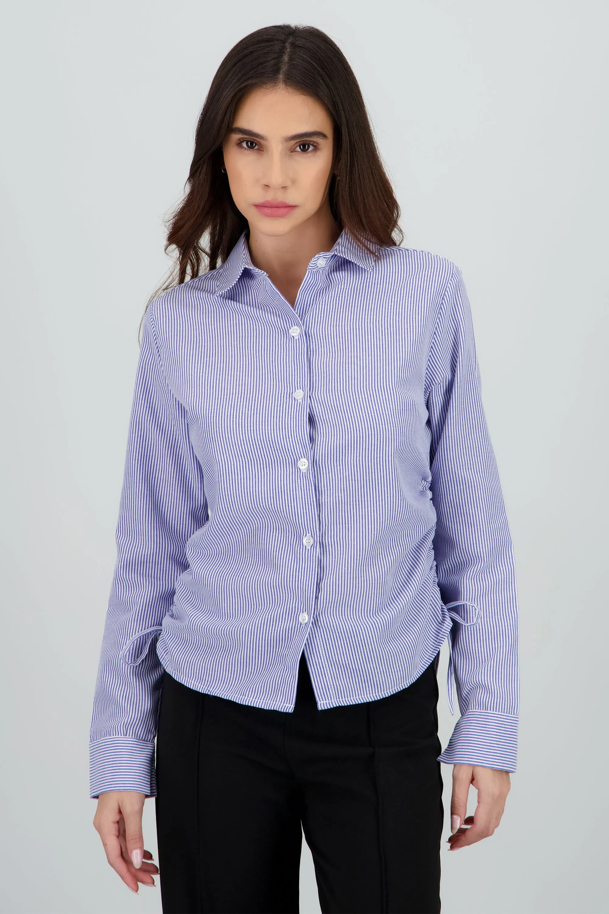 Camisa m/l detalle jaretas sold by Shasa