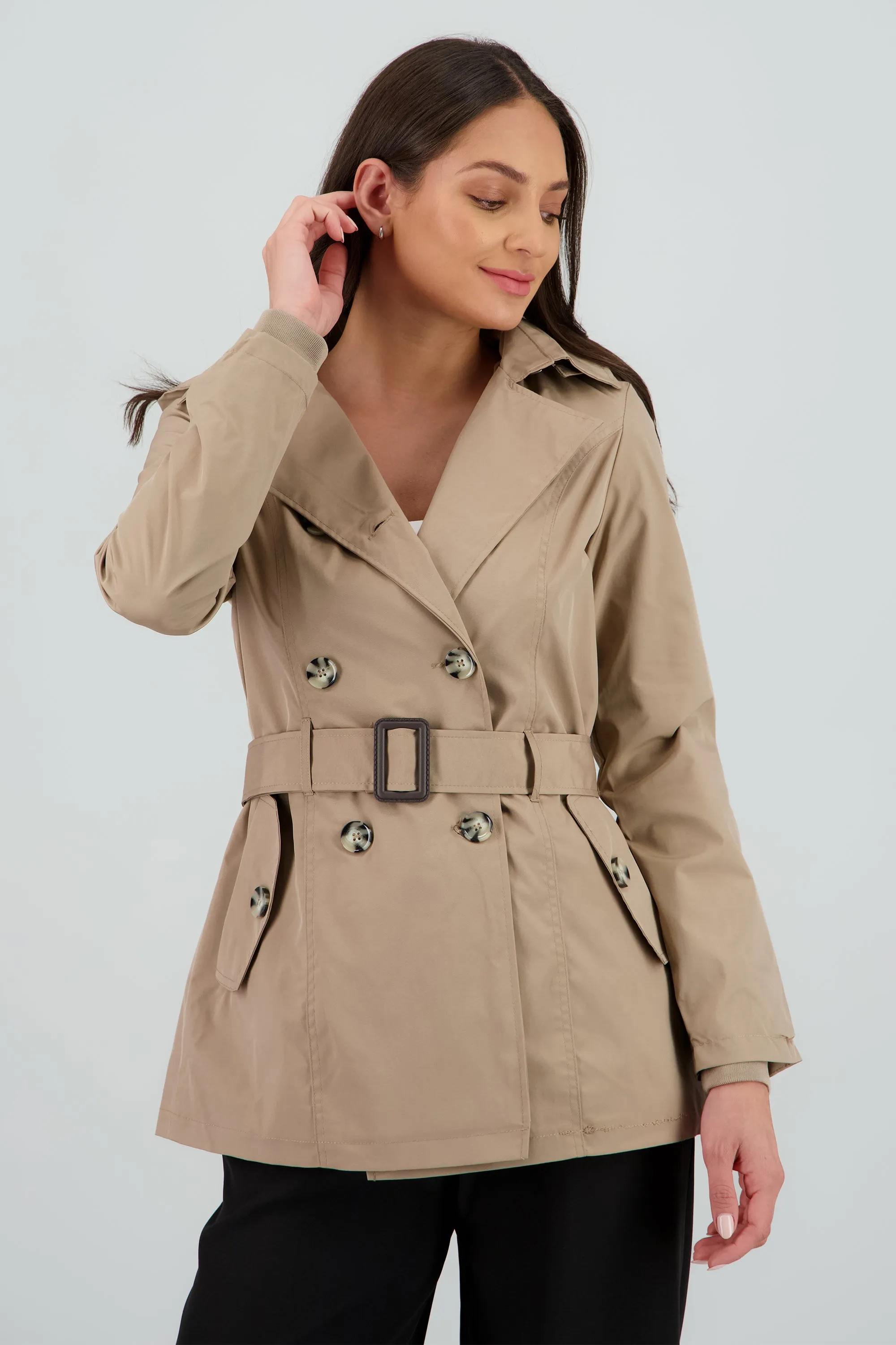 Gabardina con gorro sold by Shasa