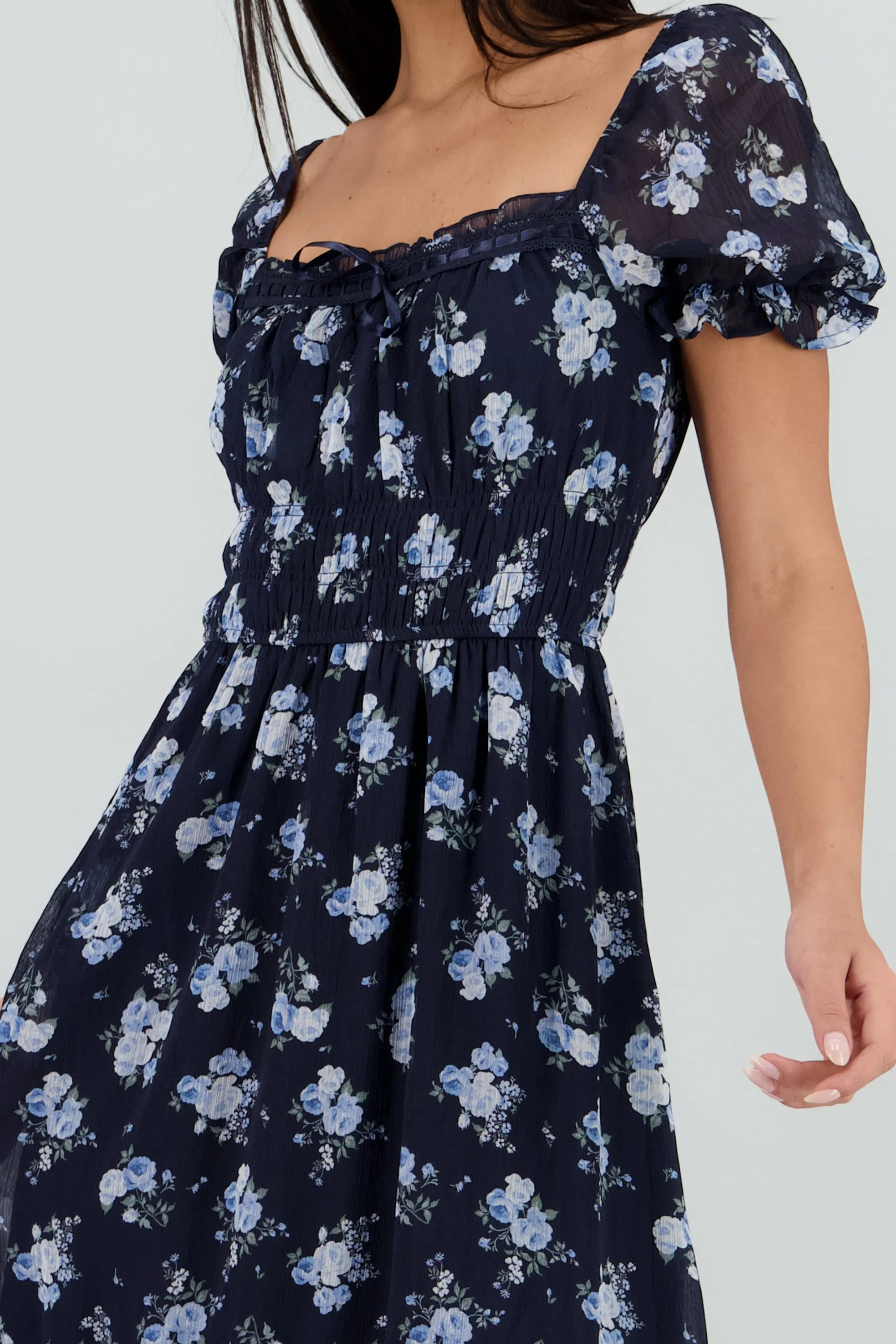 Vestido maxi escote cuadrado sold by Shasa product image thumbnail 5