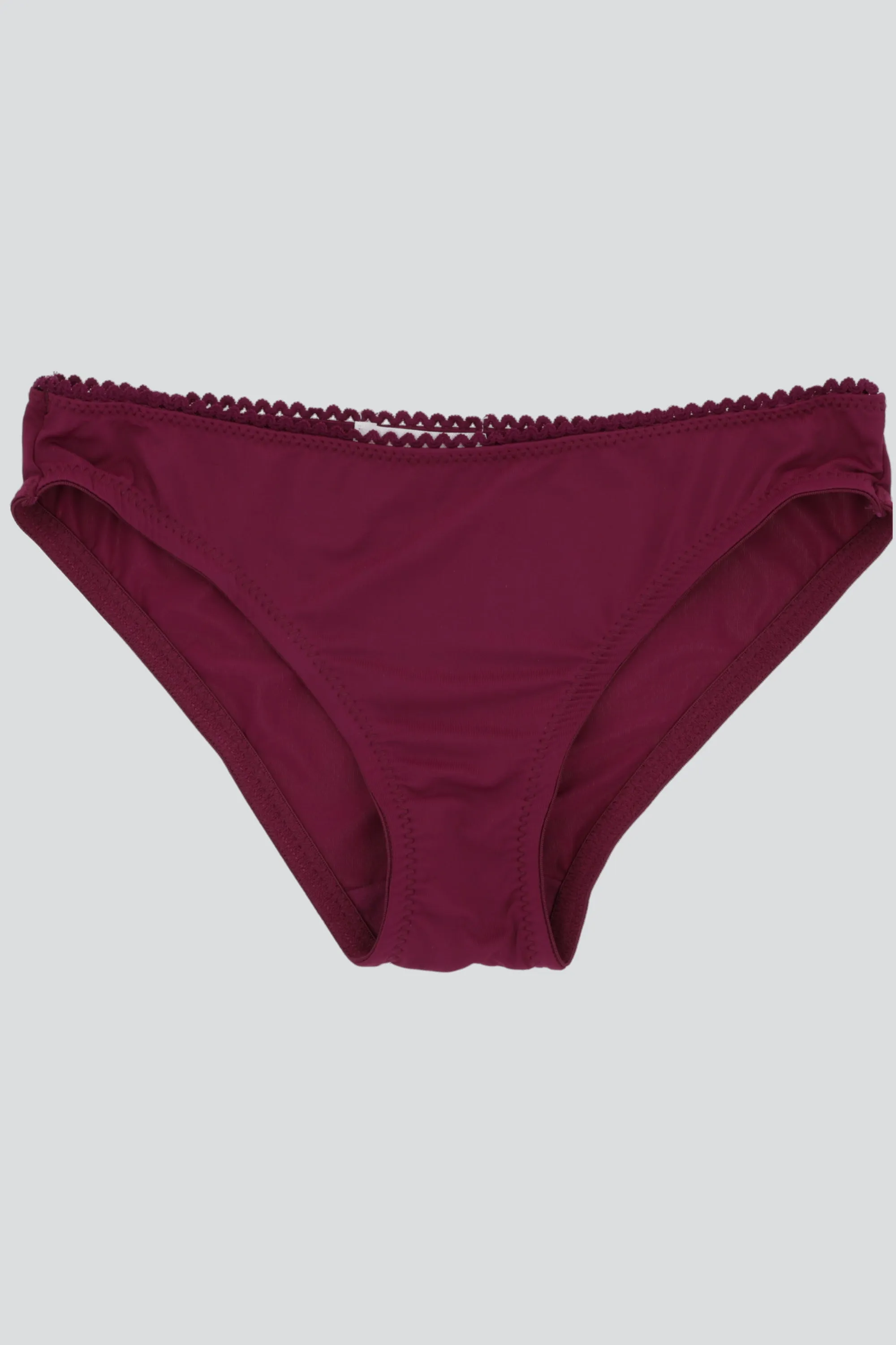 Bikini liso picueta sold by Shasa