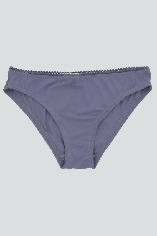 Bikini liso picueta sold by Shasa