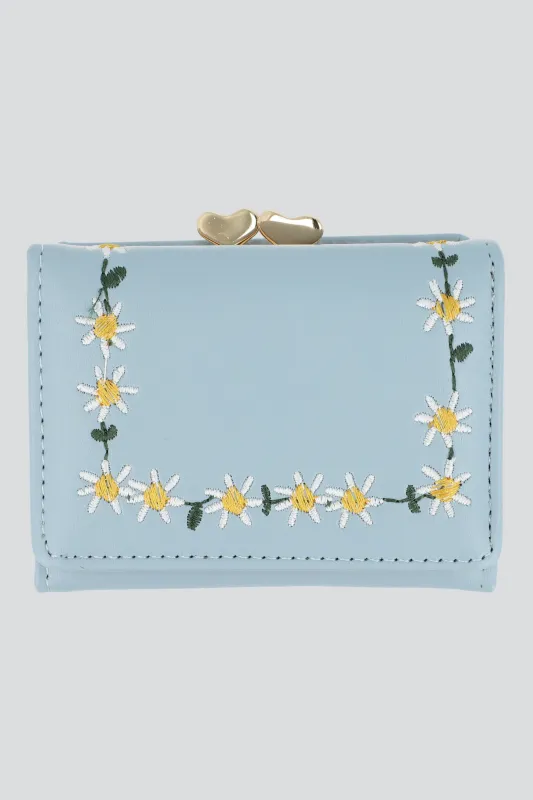 Cartera margaritas bordadas sold by Shasa