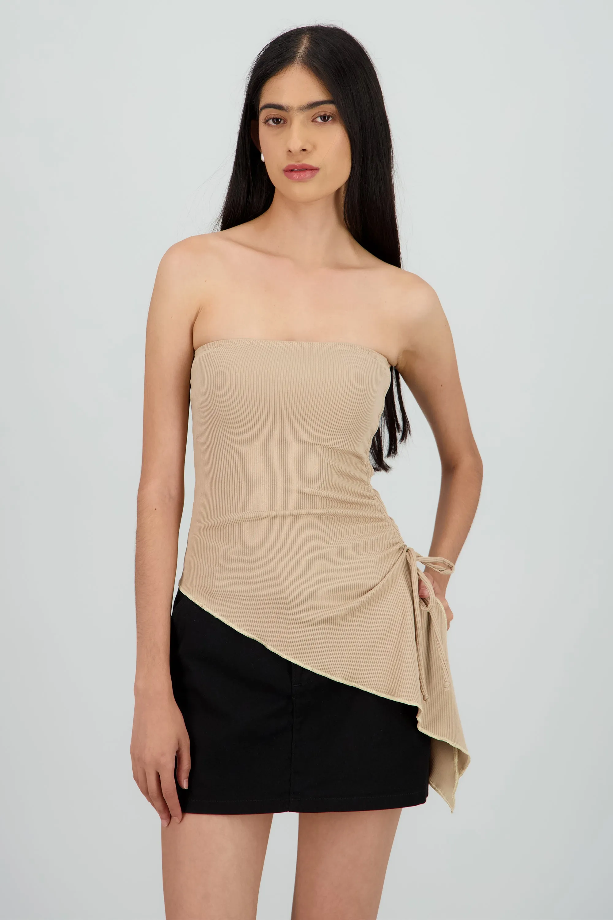 Top asimetrico rib sold by Shasa product image thumbnail 2