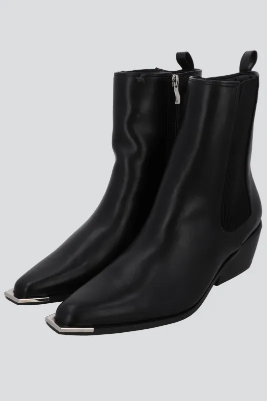 Botin vaquero punta metal sold by Shasa