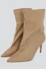 Botin pointy cubeta suede sold by Shasa