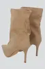 Botin pointy cubeta suede sold by Shasa