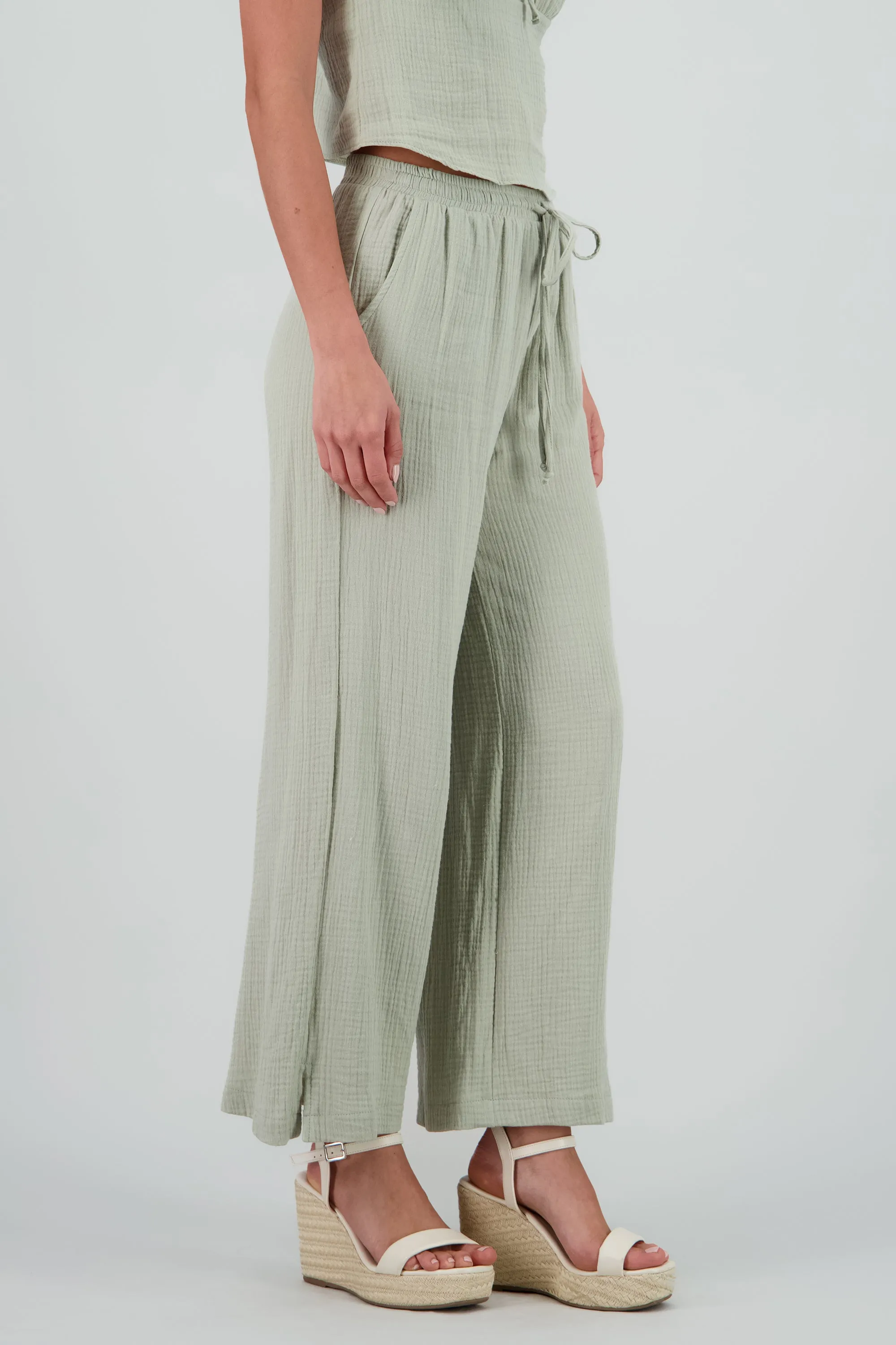 Pantalon fluido wide leg sold by Shasa product image thumbnail 3