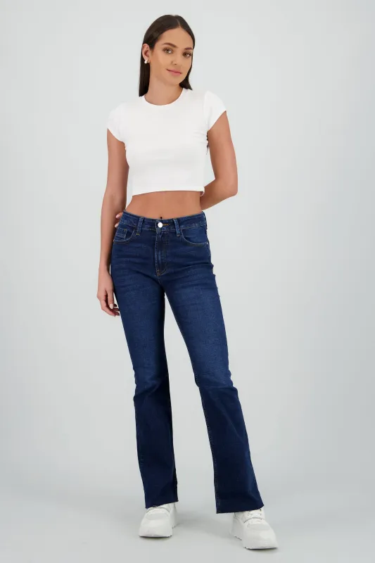 Jeans básicos flare al corte sold by Shasa