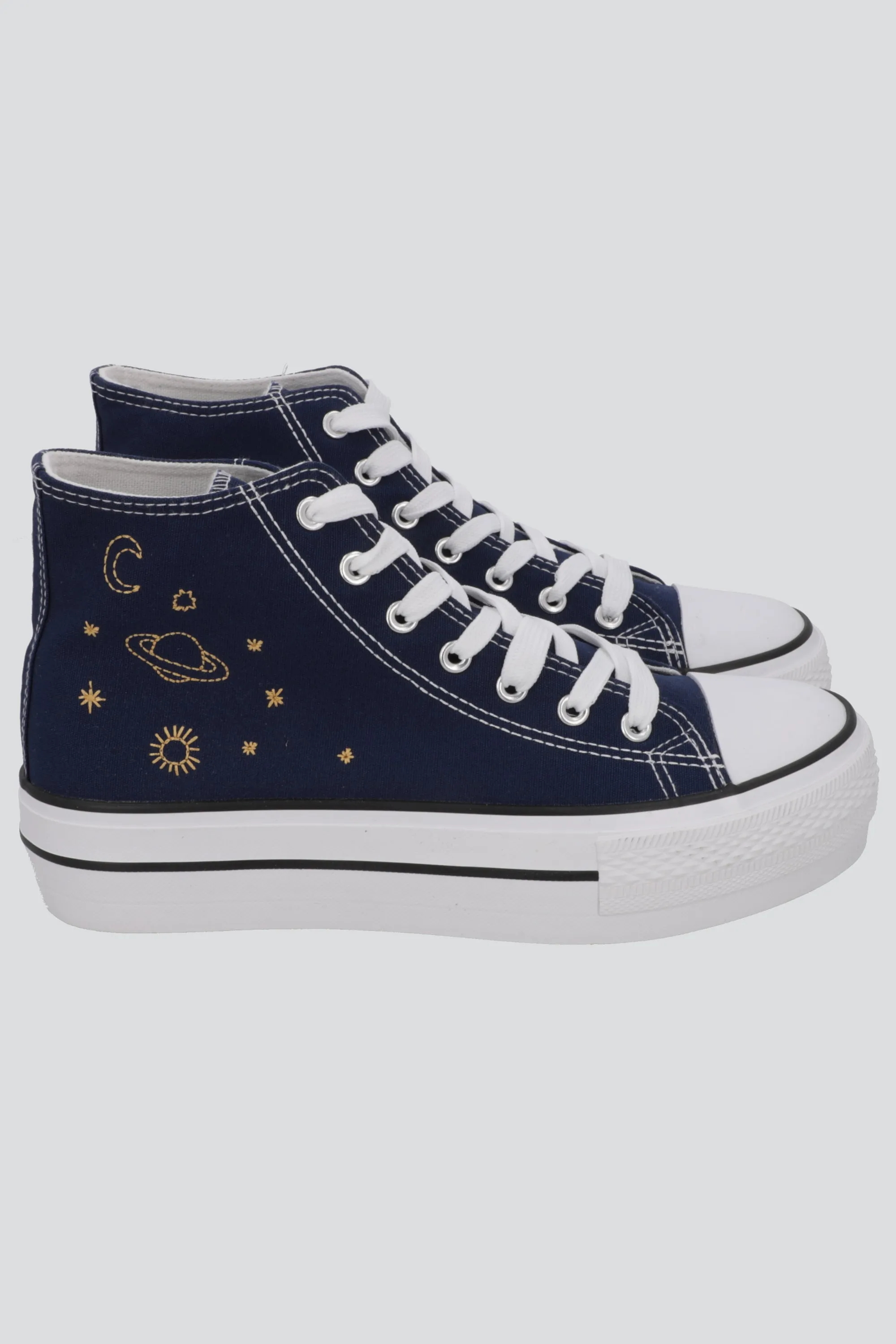 Tenis canvas espacial sold by Shasa product image thumbnail 5