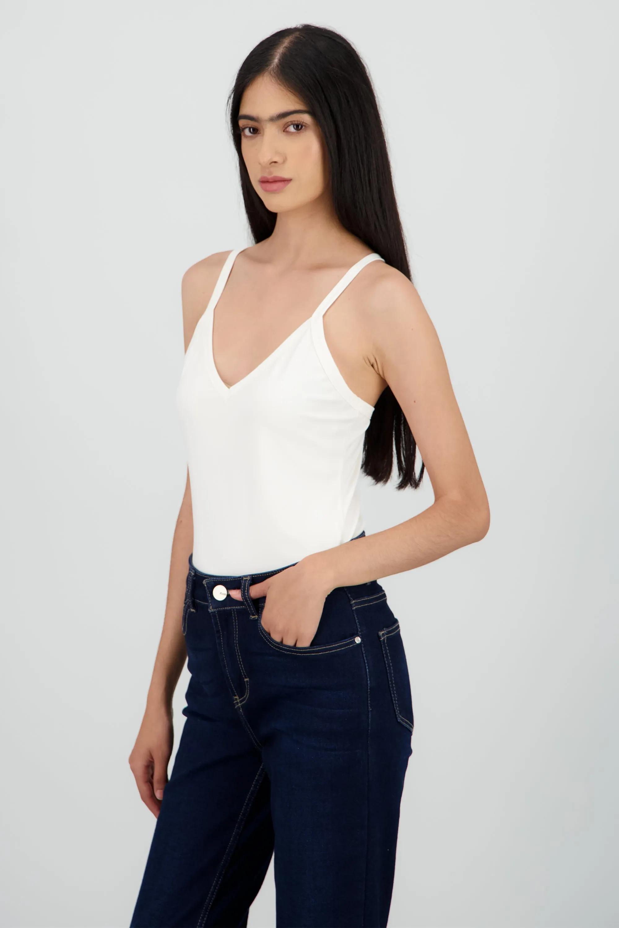 Bodysuit liso escote en v sold by Shasa product image thumbnail 3