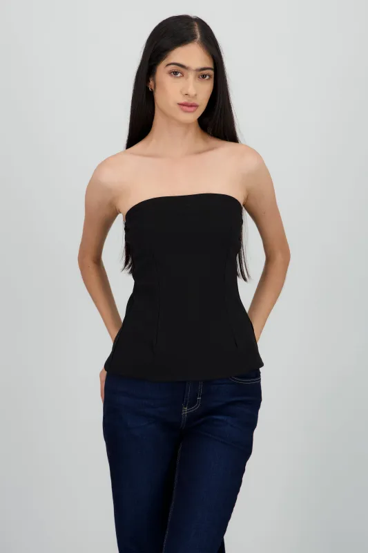 Top strapless con cortes sold by Shasa