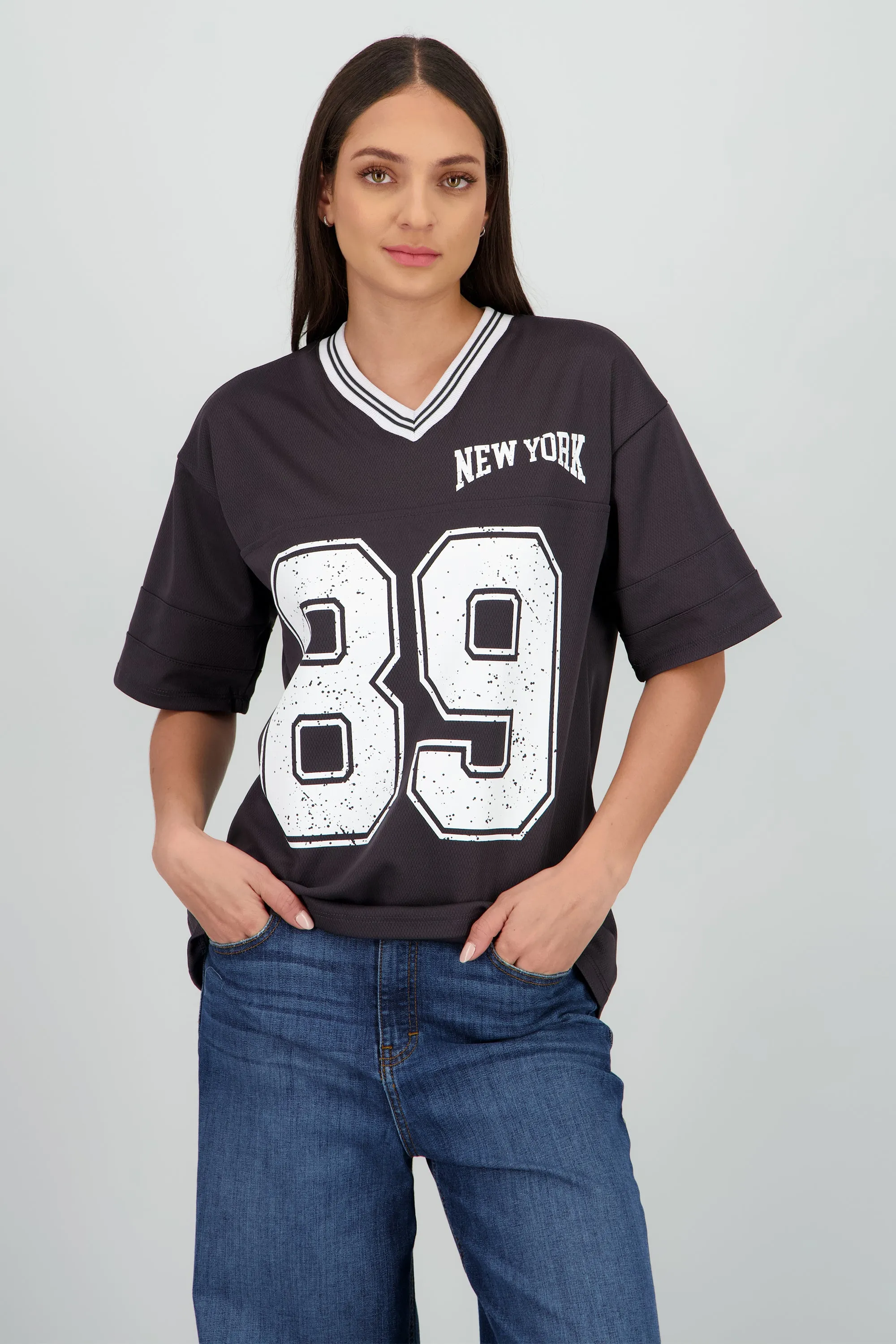 Playera oversize estampado numero sold by Shasa