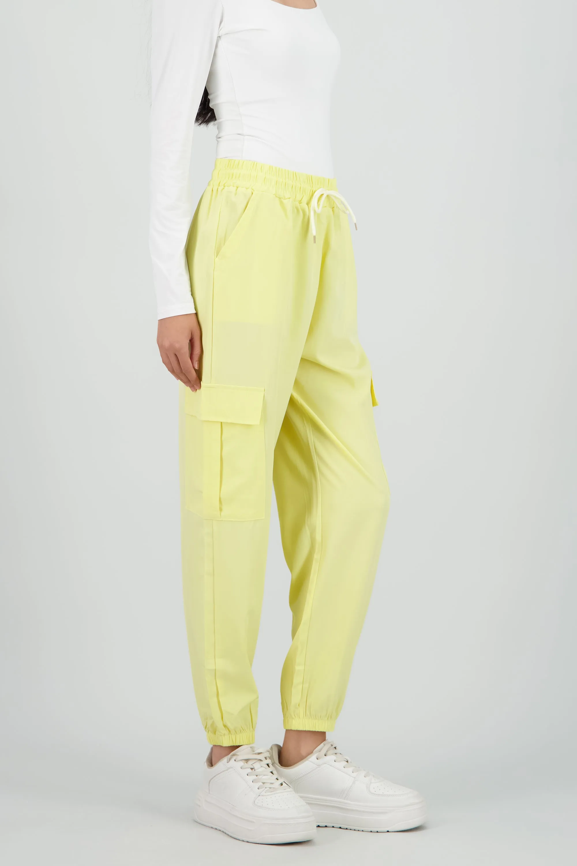 Pantalón Cargo Monocolor Bolsas sold by Shasa product image thumbnail 3