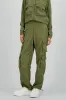 Pants tipo parachute detalle bolsas cargo sold by Shasa