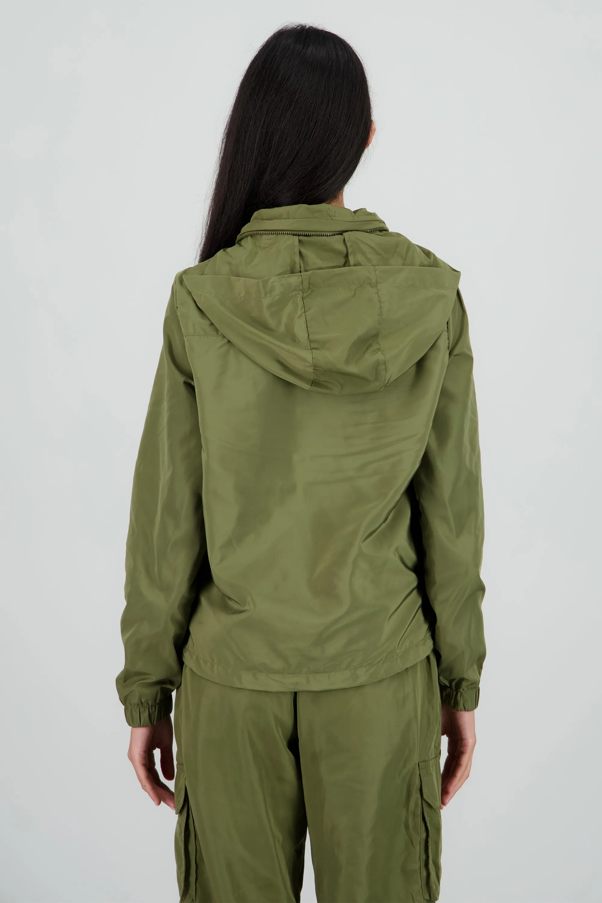 Chamarra ligera detalle bolsas cargo sold by Shasa product image thumbnail 4