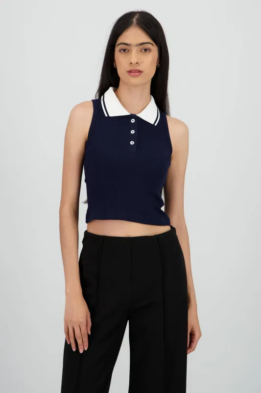 Top sin mangas cuello polo contraste sold by Shasa