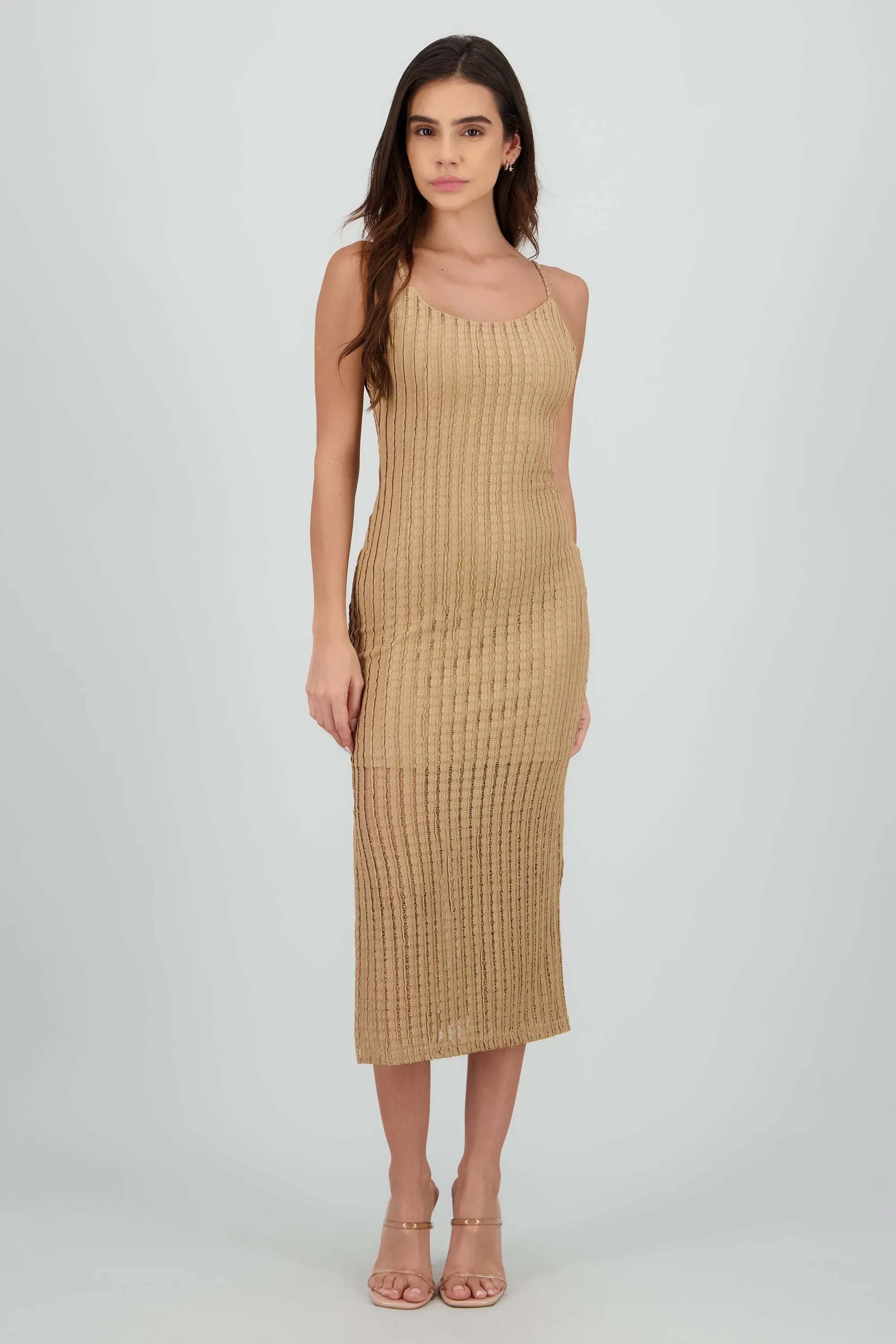 Vestido midi textura sold by Shasa