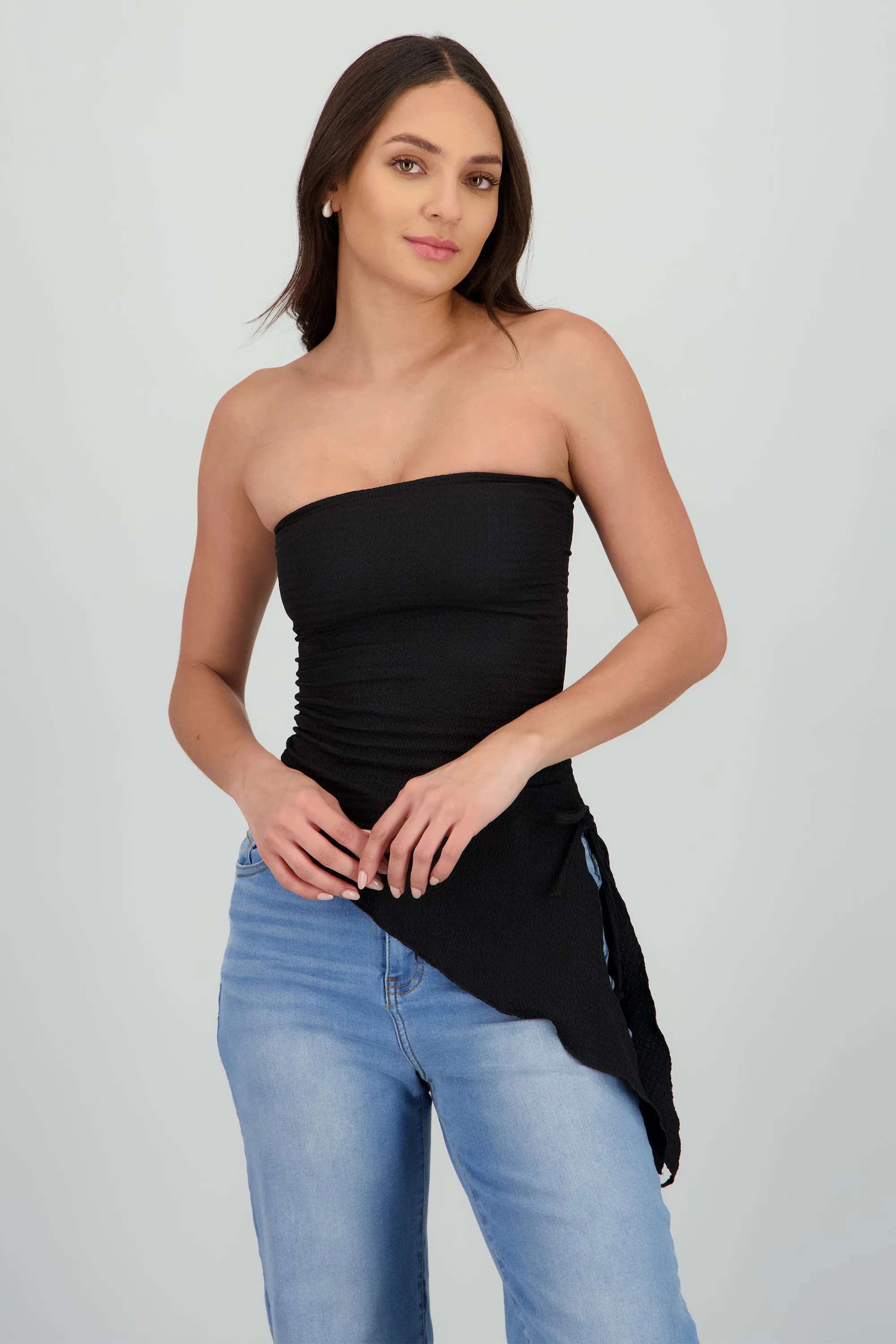 Top asimetrico textura sold by Shasa product image thumbnail 2