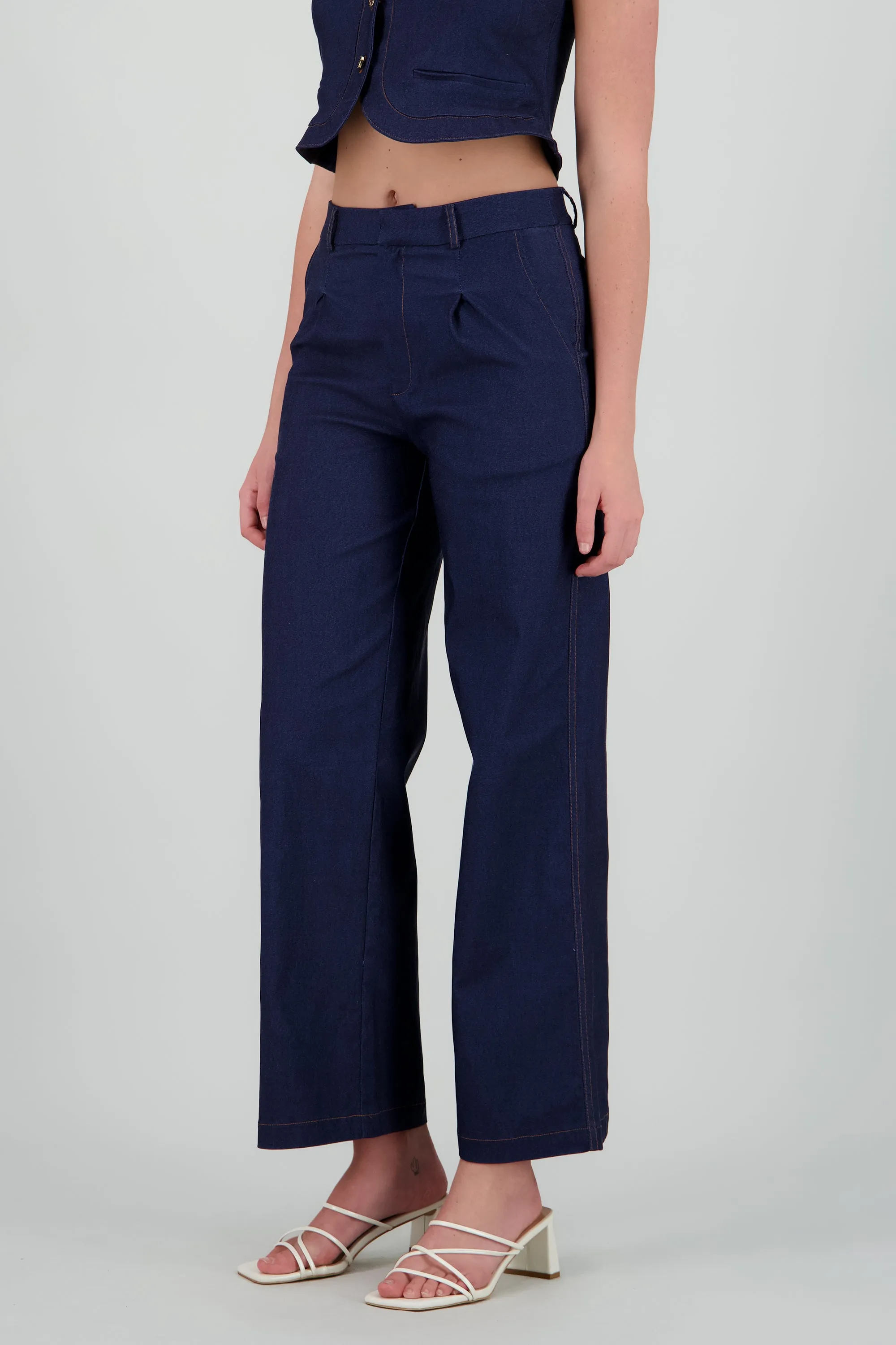 Pantalon amplio detalle pinzas sold by Shasa product image thumbnail 3
