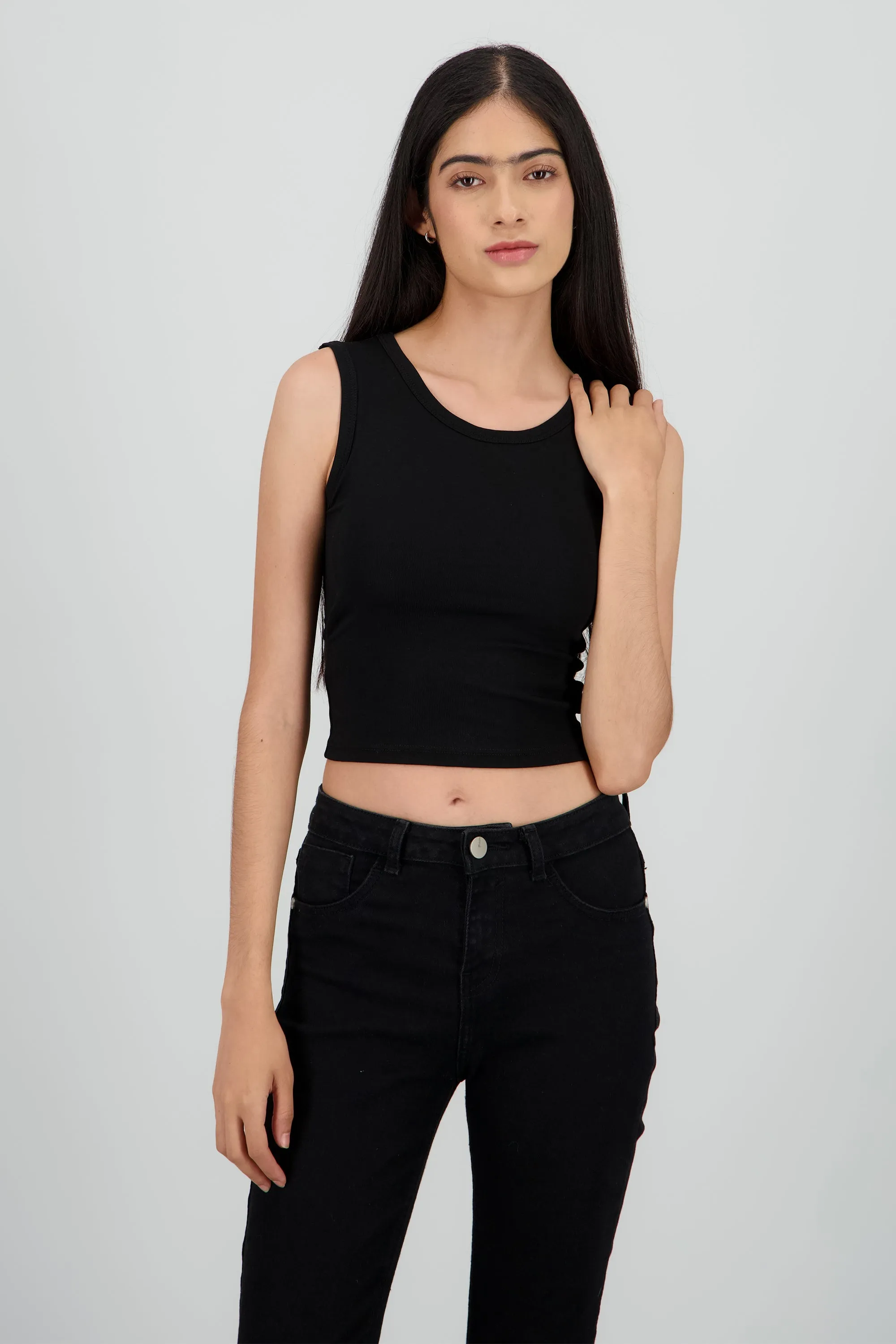 Tank top lisa con copas sold by Shasa product image thumbnail 2