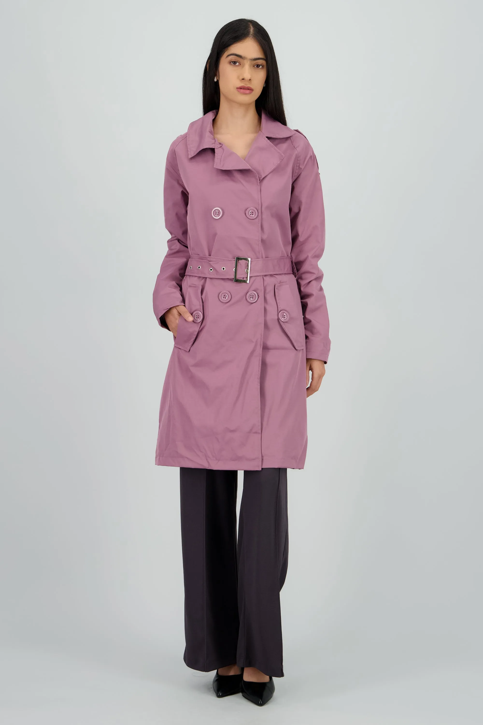 Gabardina midi con cinturon sold by Shasa