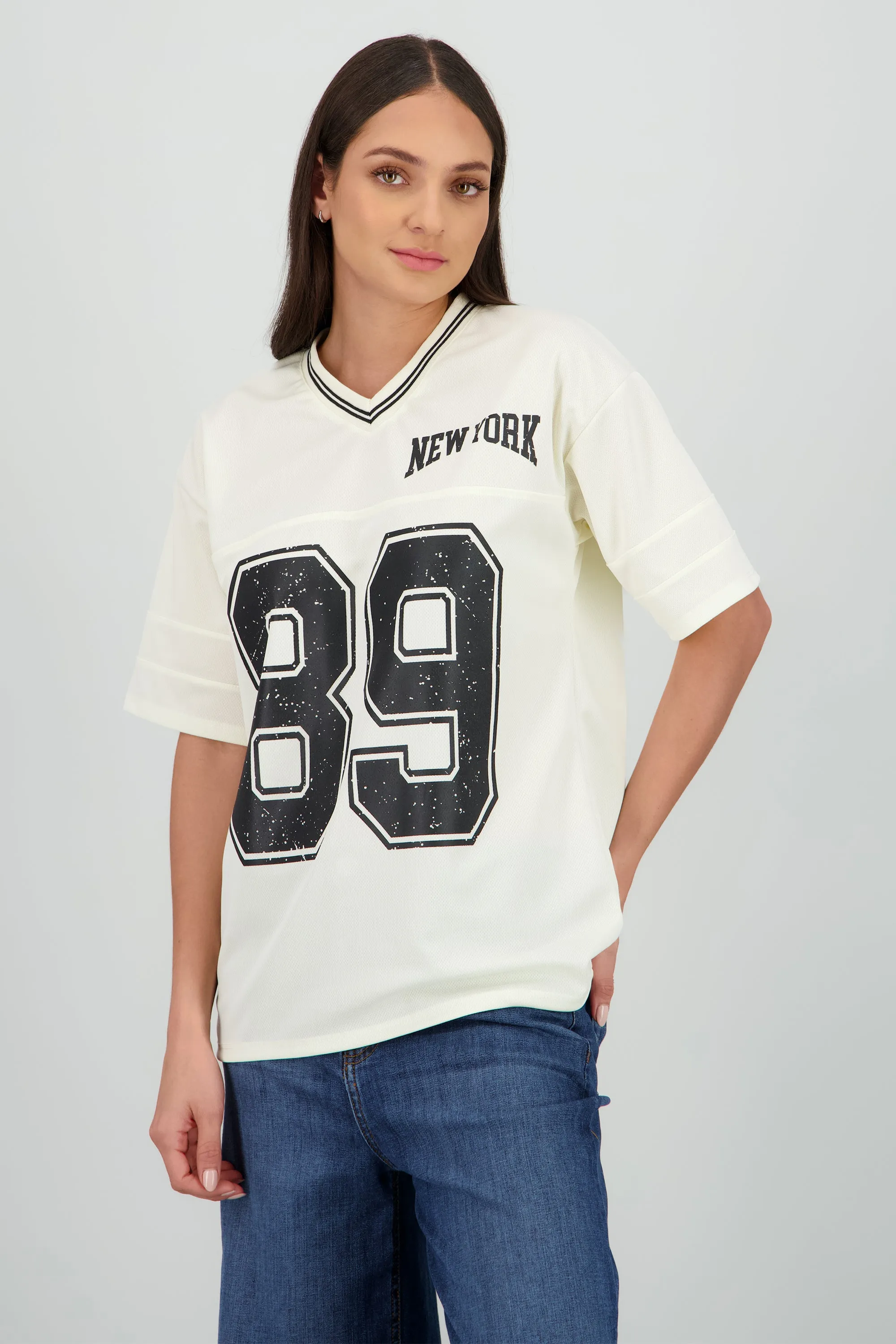 Playera oversize estampado numero sold by Shasa